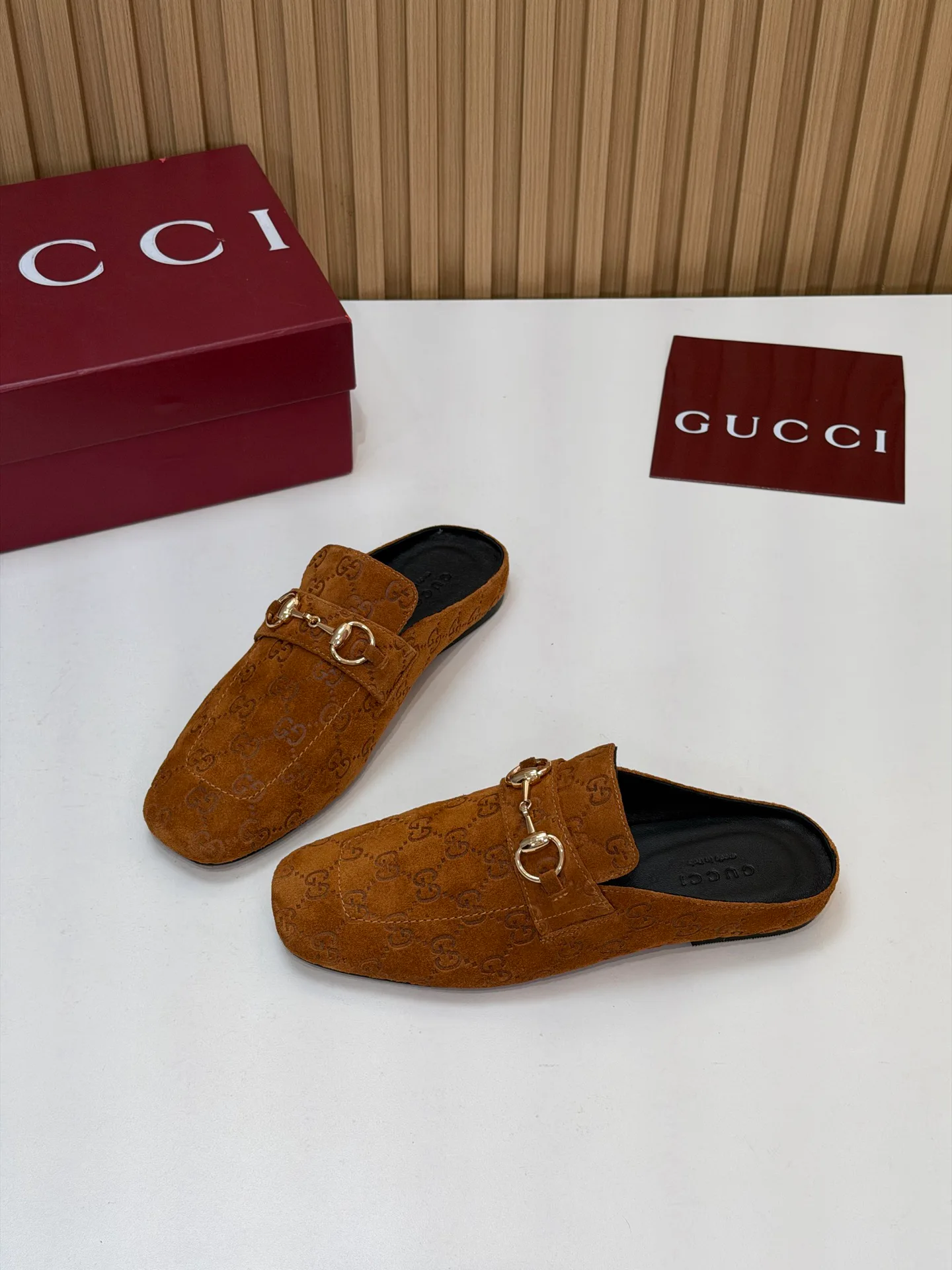 Women's Mules And Clogs GUCCI 18083802