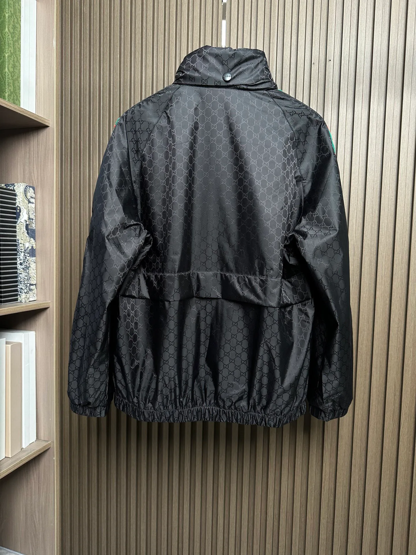 Men's Jackets And Down Jackets GUCCI 18109850