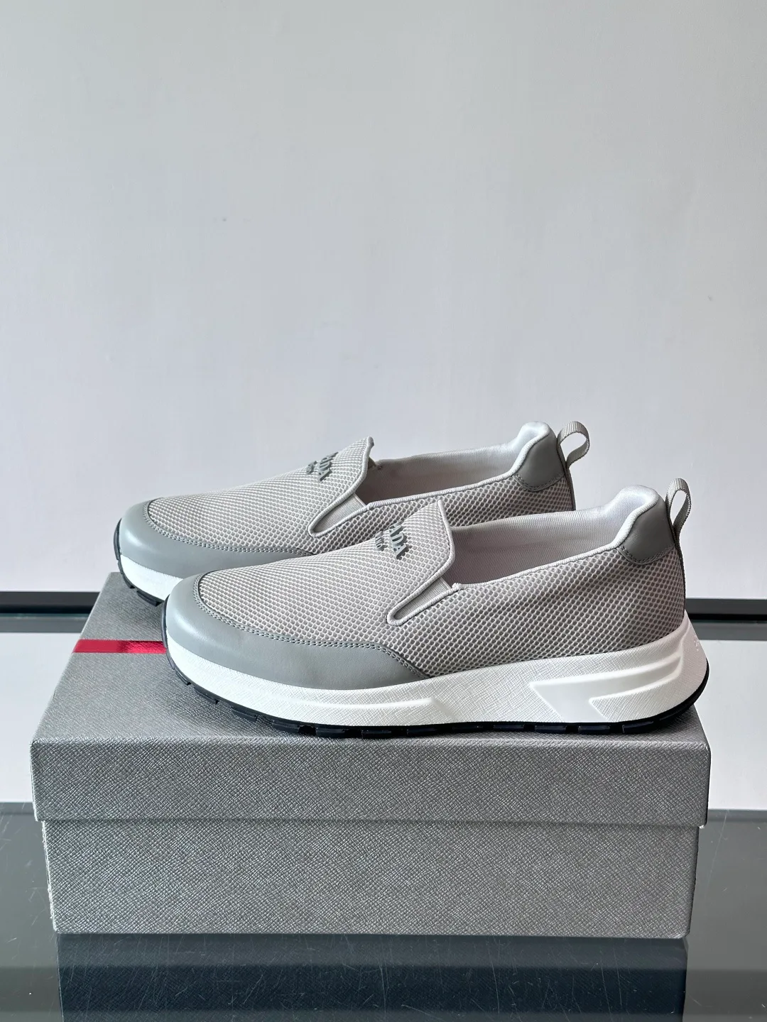 Men's Sneakers PRADA 17349528