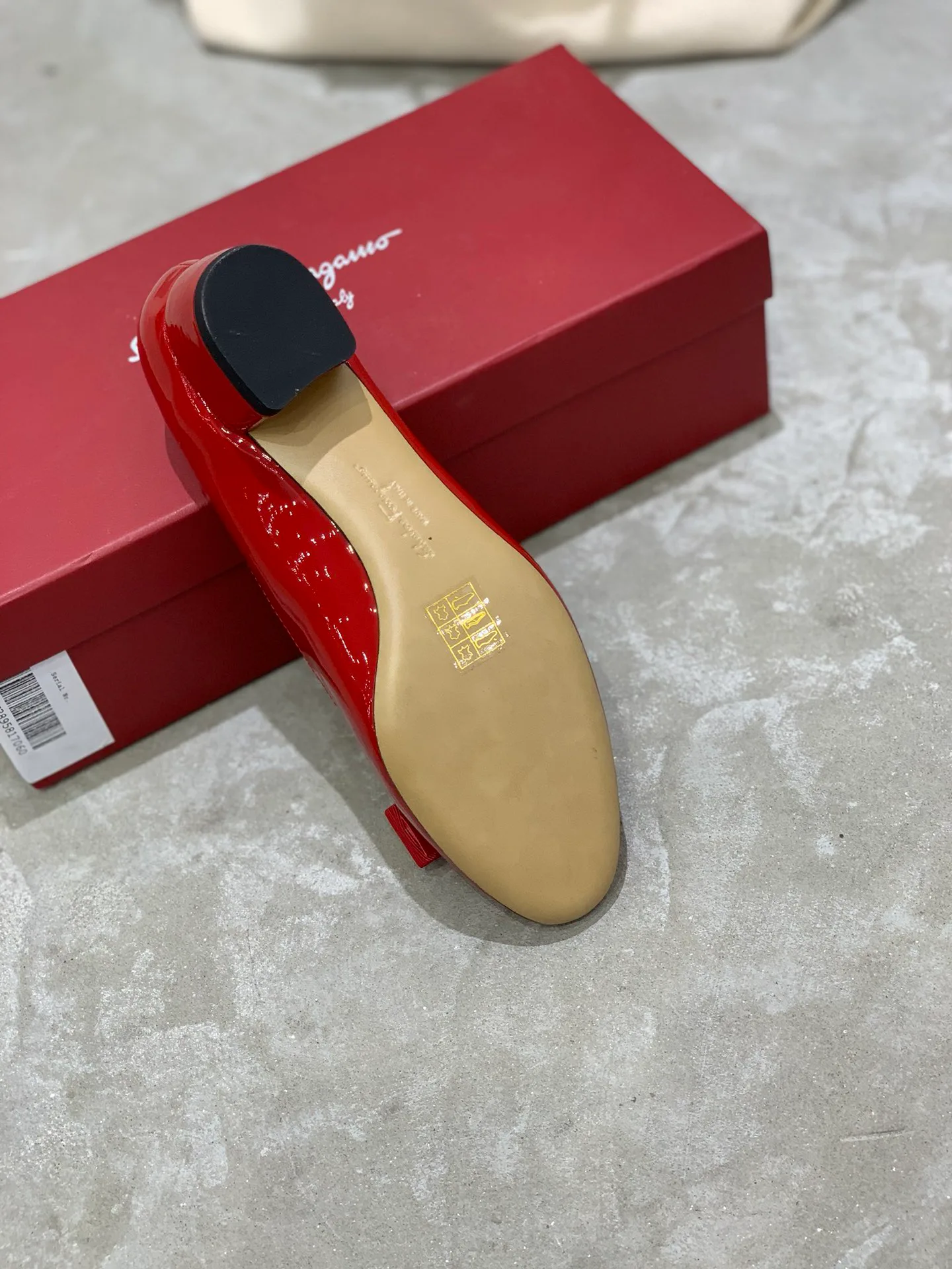Women's Ballet Flats SALVATORE FERRAGAMO 18340658