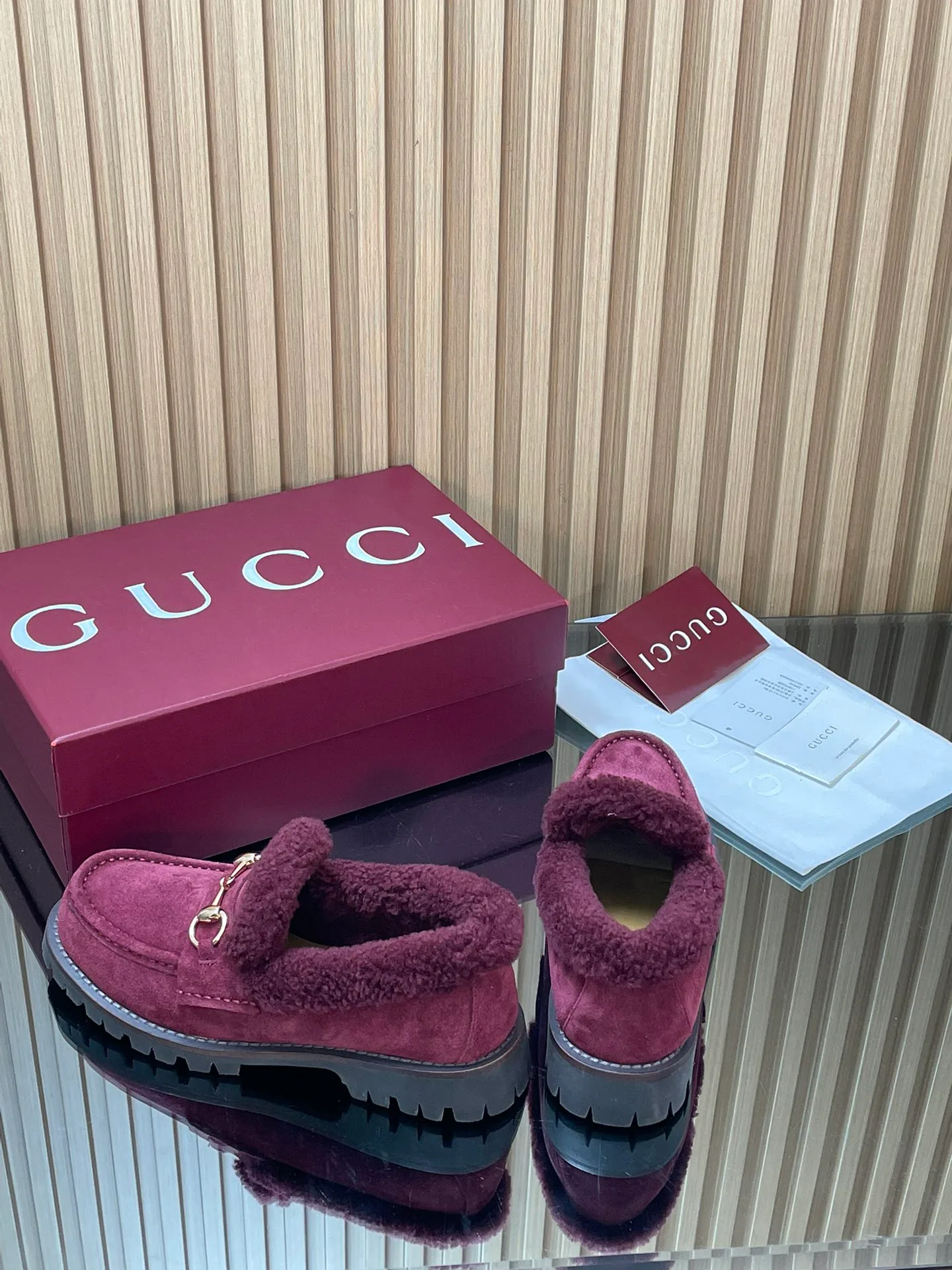 Women's Loafers And Moccasins GUCCI 18187067