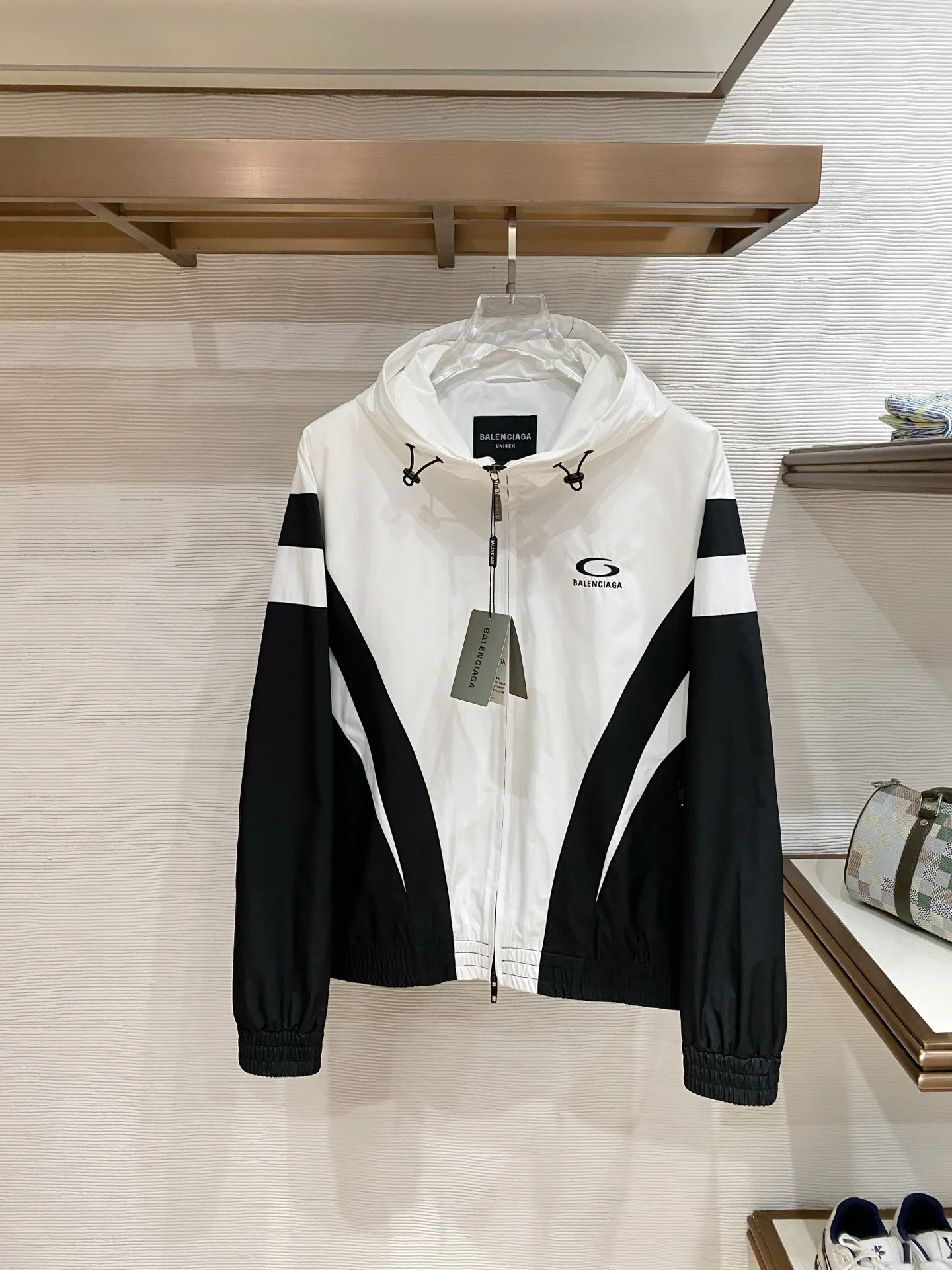 Men's Jackets And Down Jackets BALENCIAGA 18140565