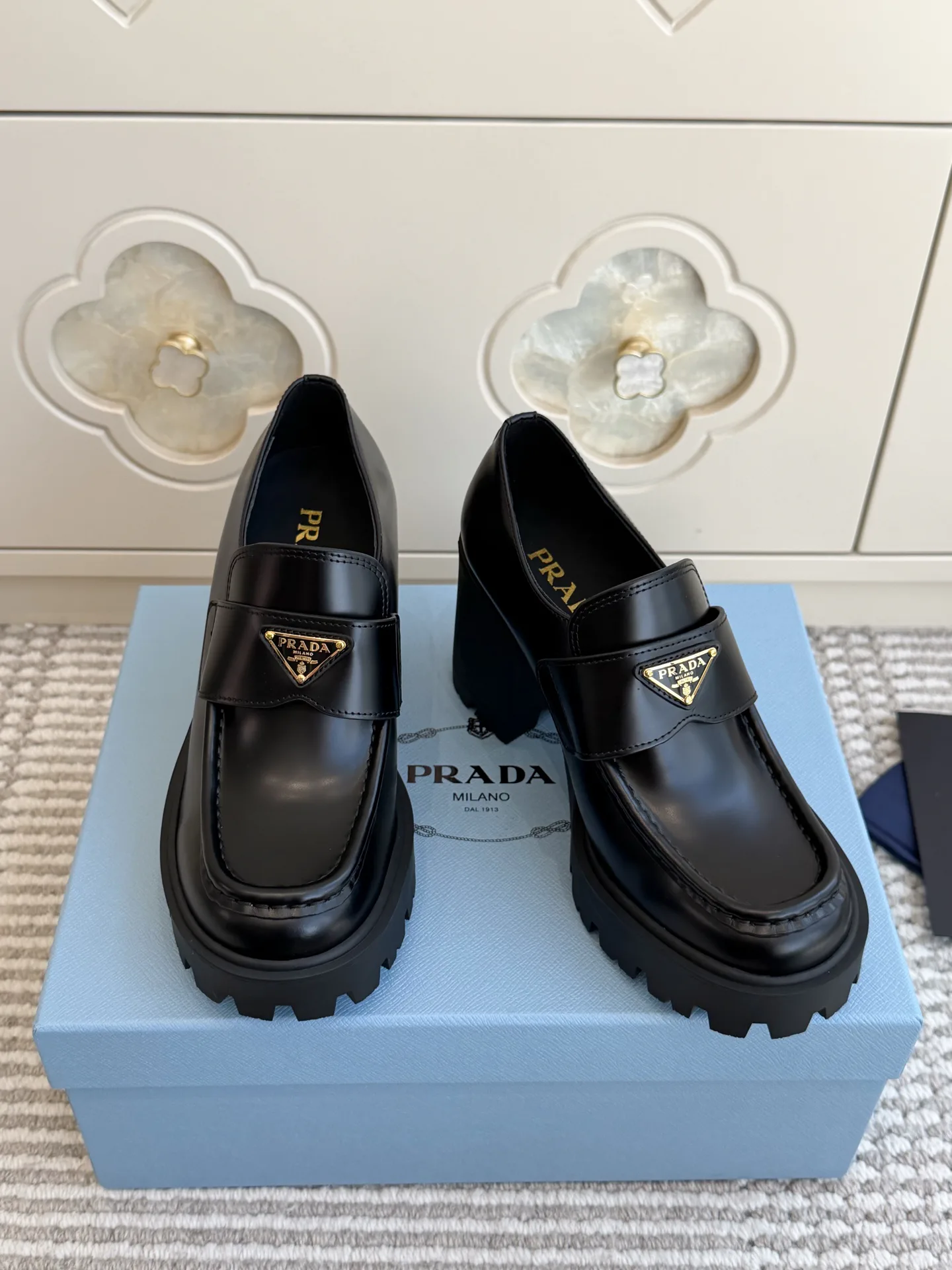 Women's Loafers And Moccasins PRADA 17872183