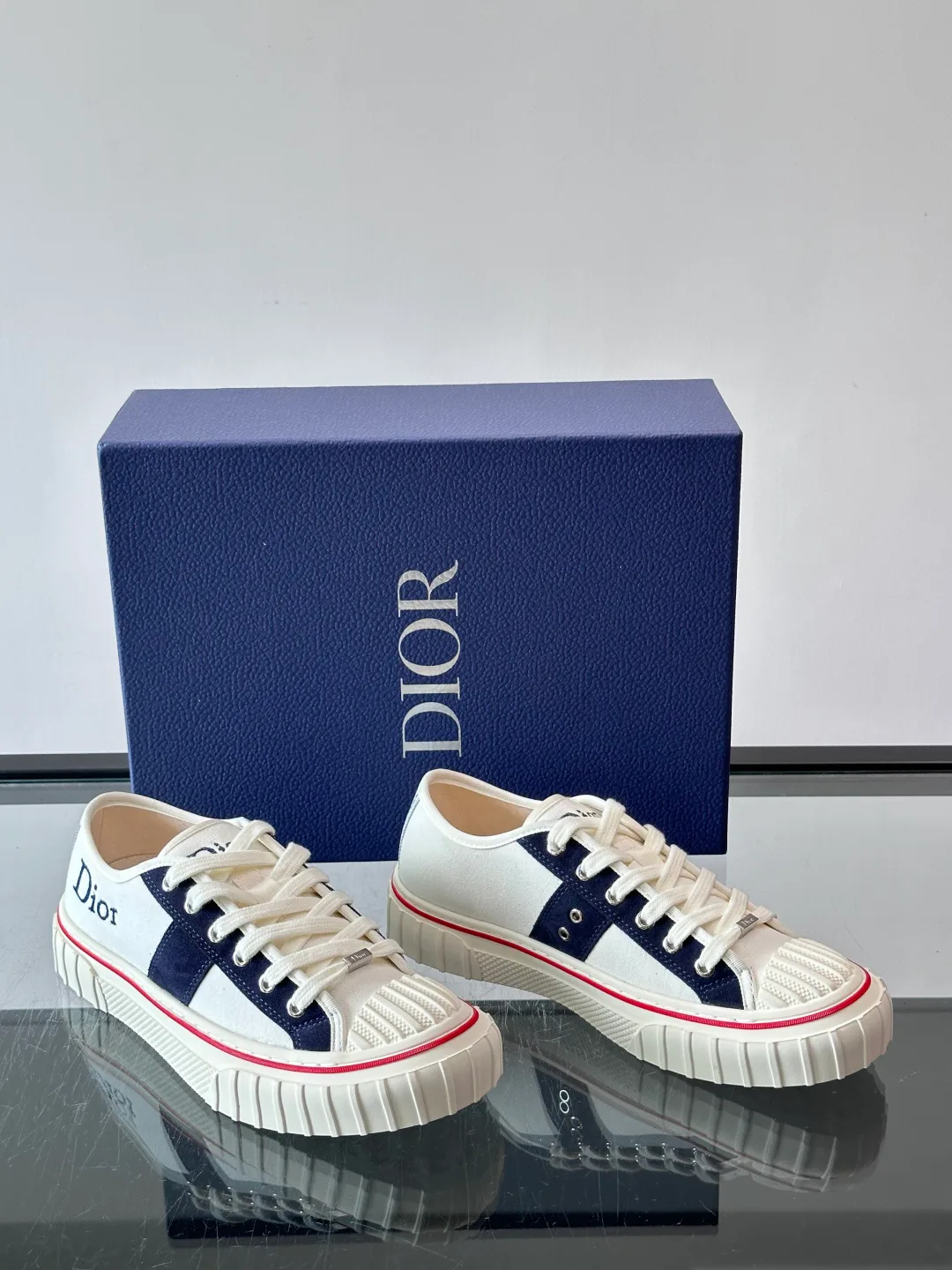 Women's Sneakers CHRISTIAN DIOR 18102136