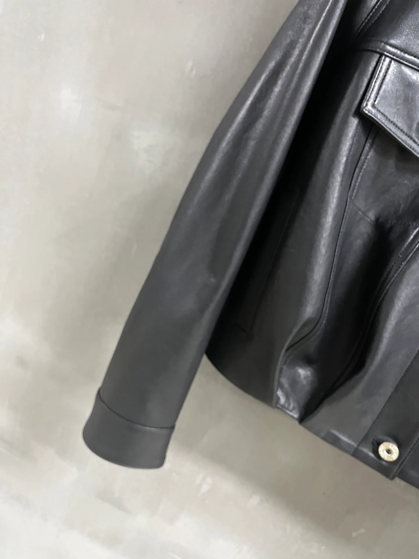 Women's Leather Jackets And Sheepskin Coats LOEWE 18172899