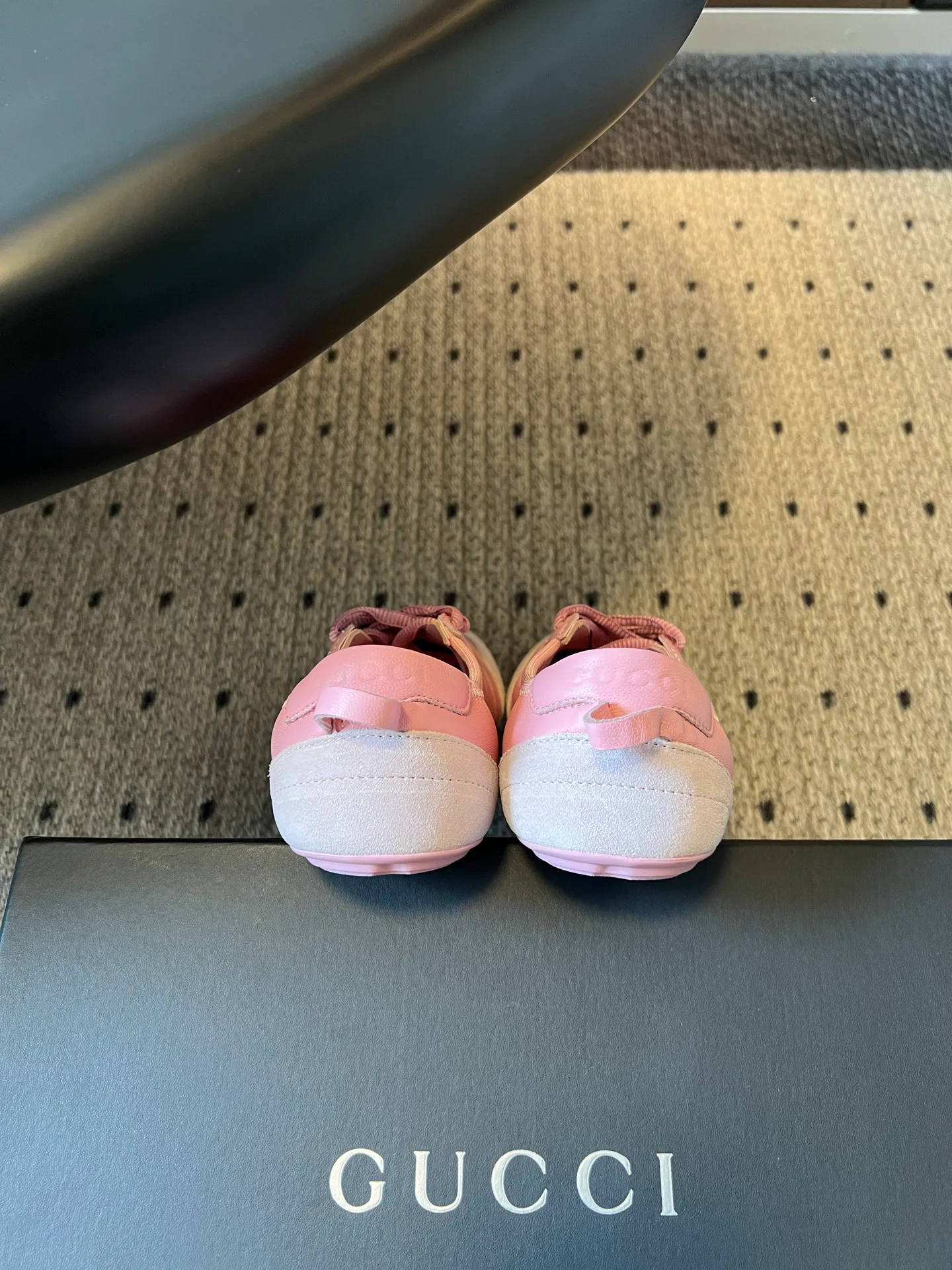 Women's Sneakers GUCCI 17614657