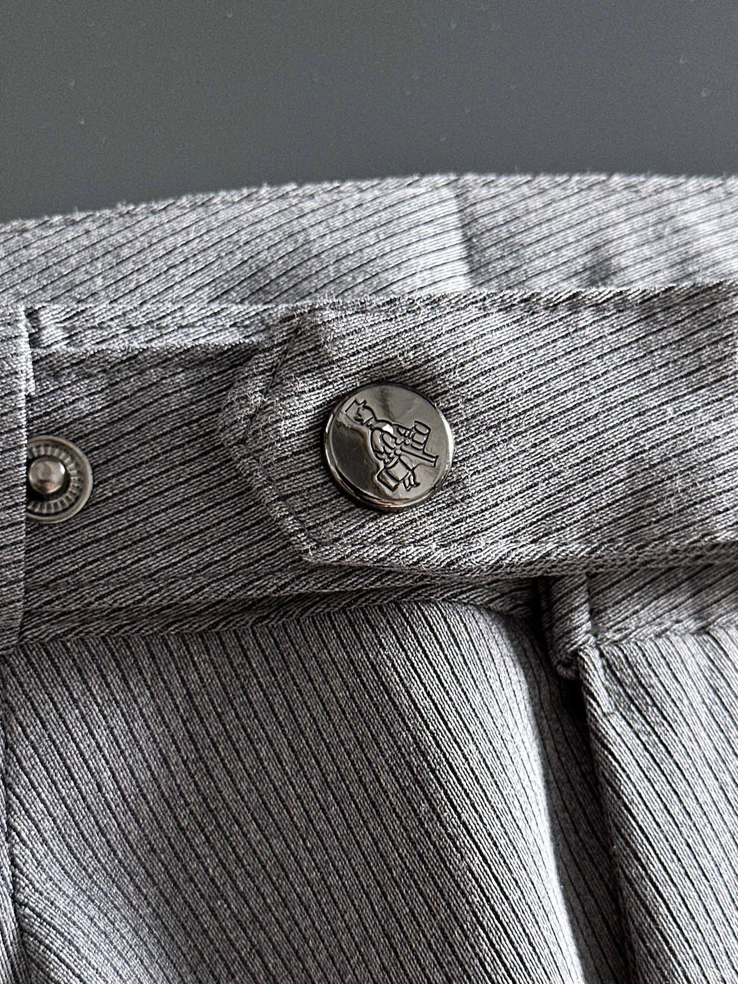 Men's Trousers PRADA 17642141