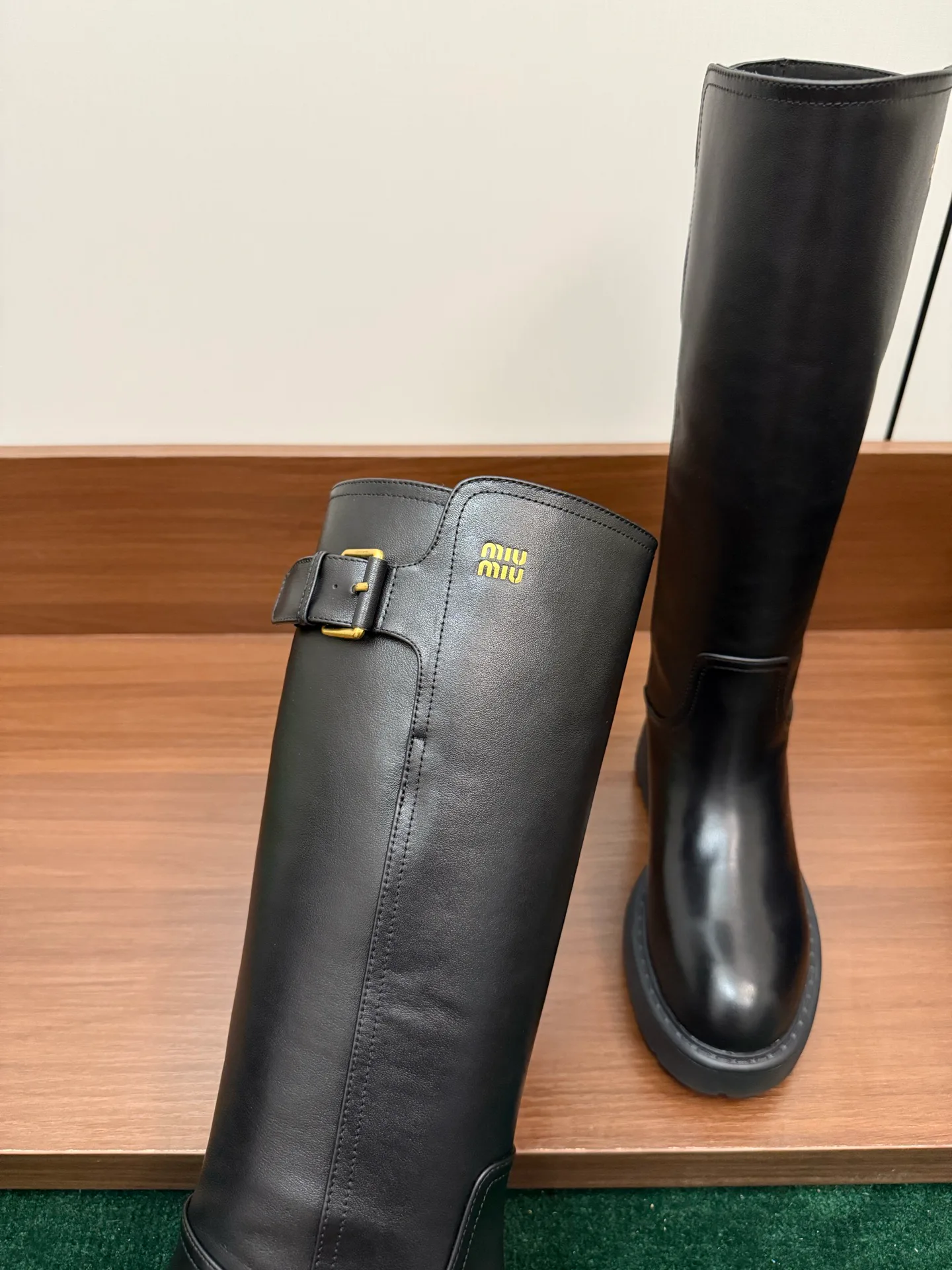 Women's Boots MIU MIU 18092561