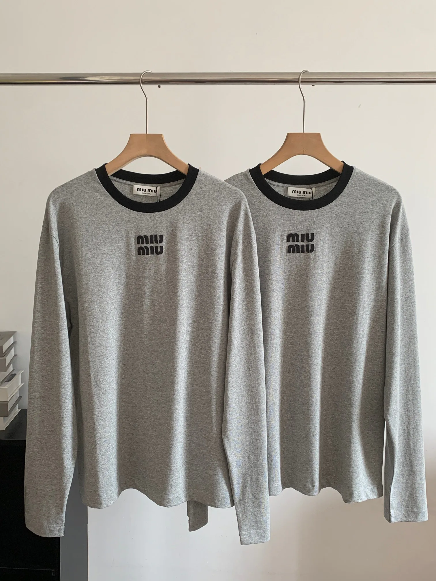 Women's T-Shirts MIU MIU 17881332