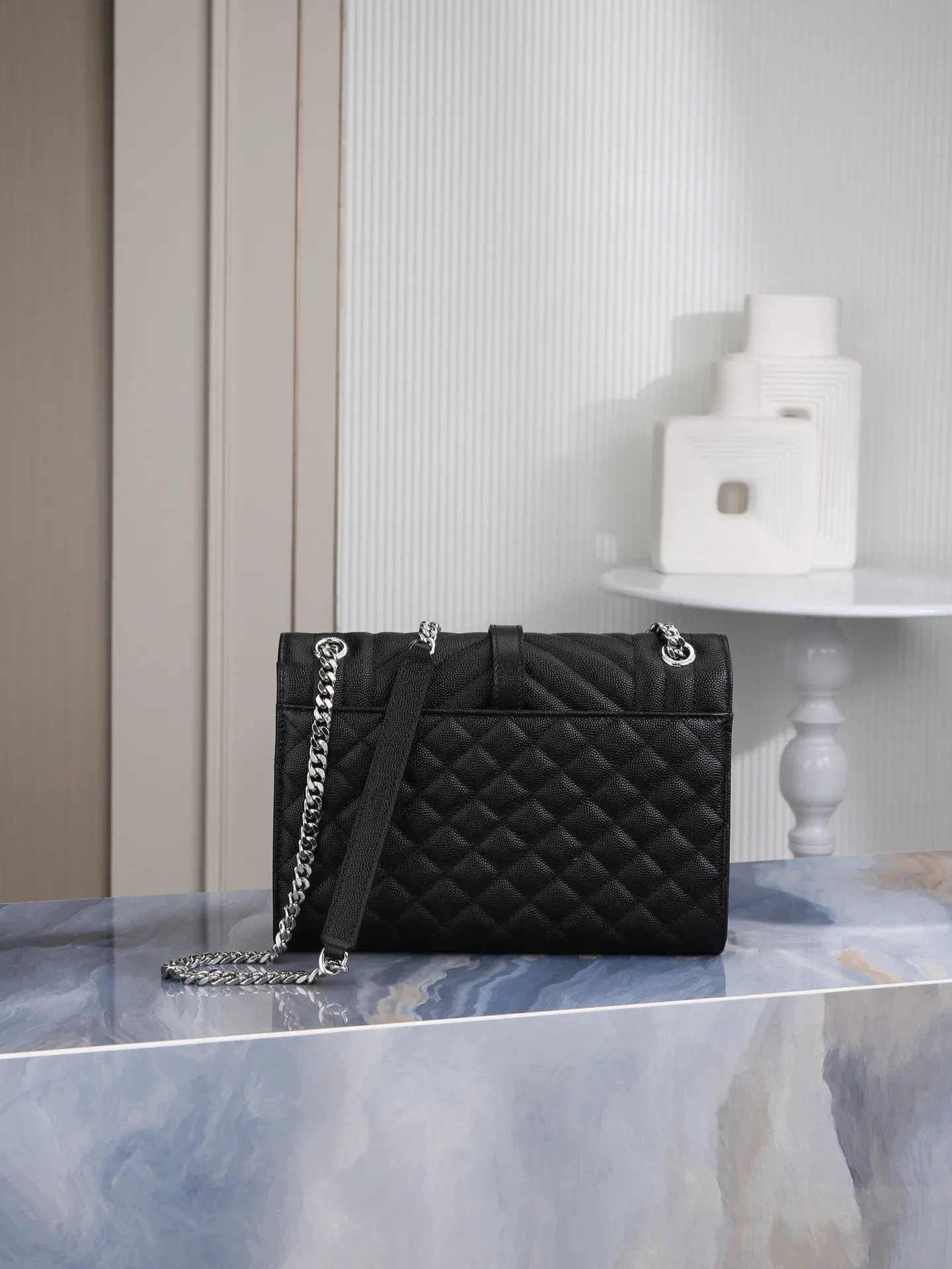 Women's Classic Handbags SAINT LAURENT 18427417