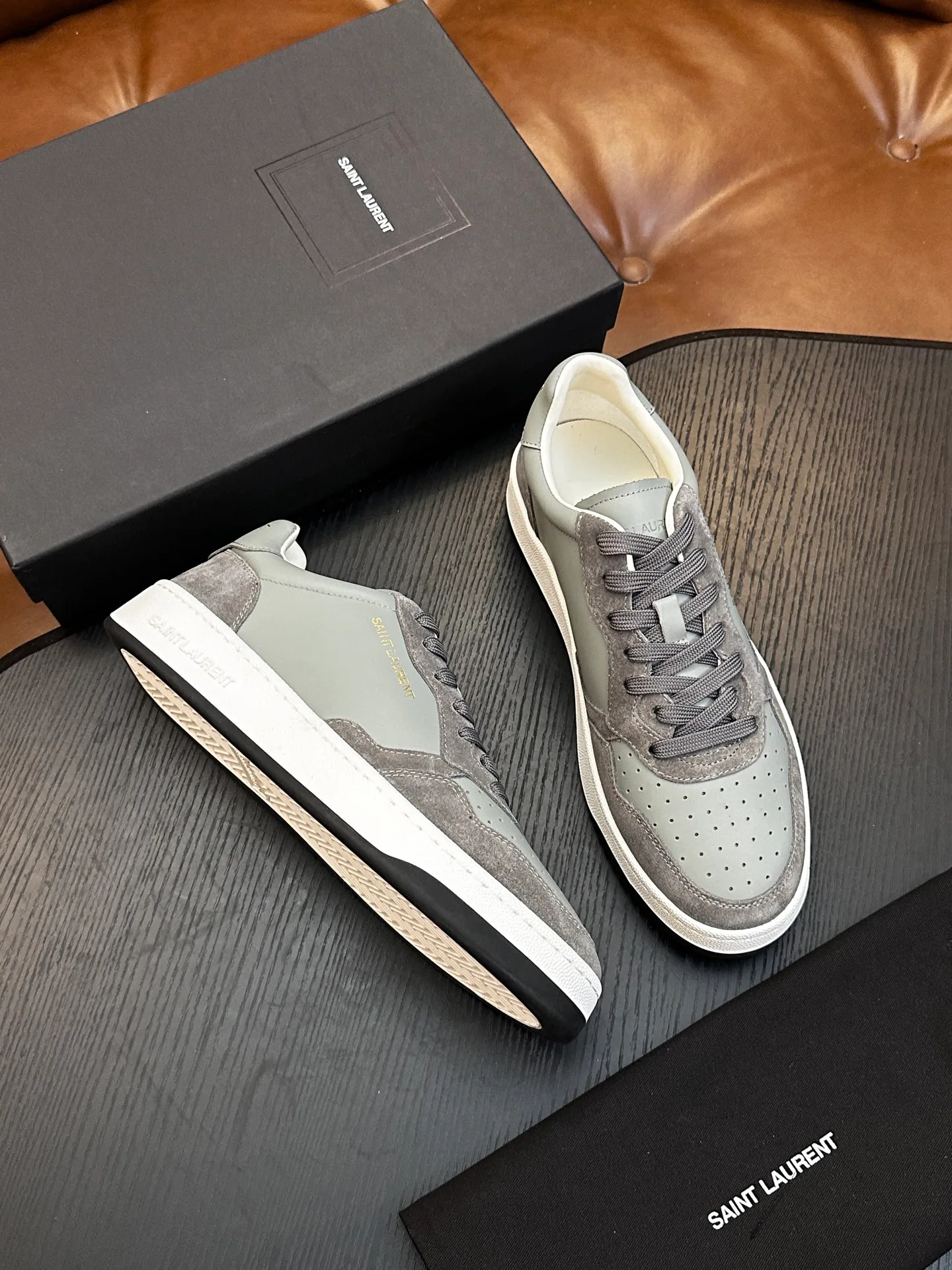Women's Sneakers SAINT LAURENT 17733036