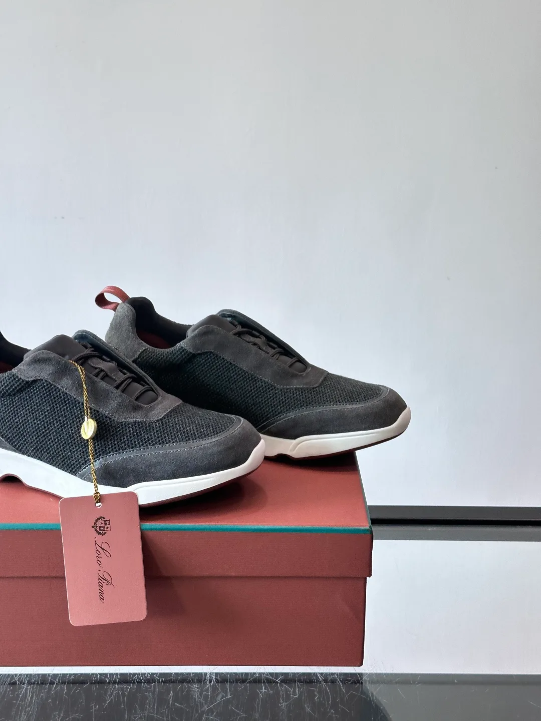 Men's Sneakers LORO PIANA 17730605