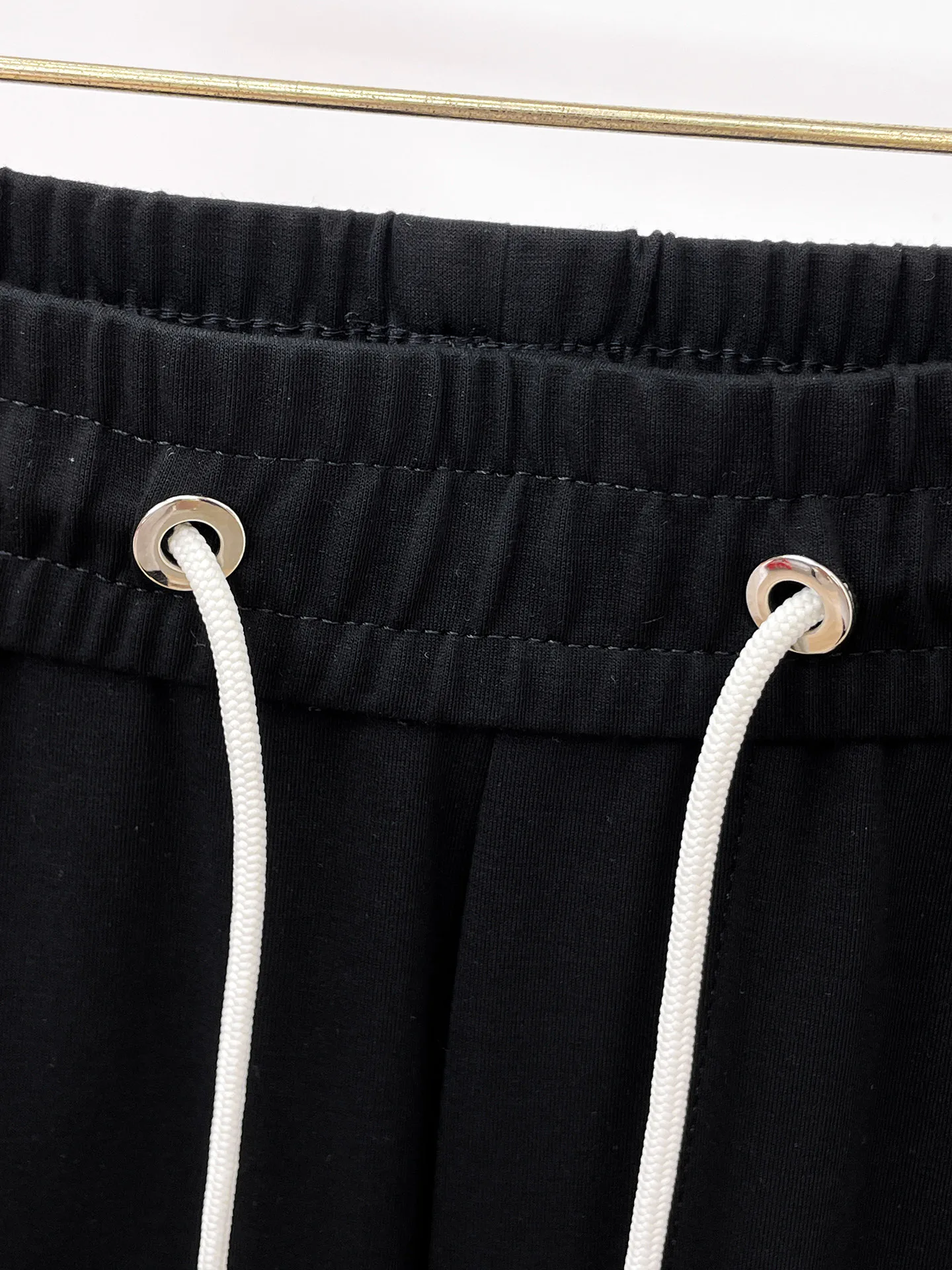 Men's Trousers LOUIS VUITTON 18399314