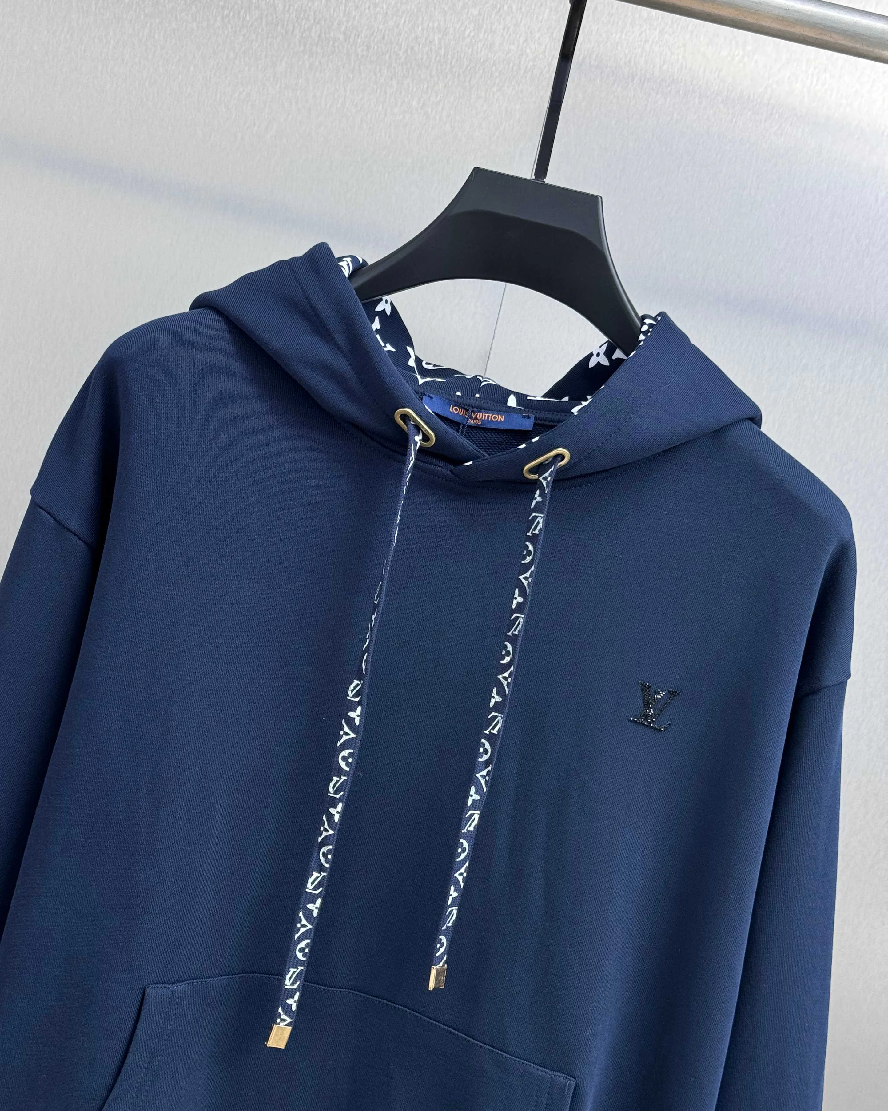 Men's Sweatshirts And Hoodies LOUIS VUITTON 18069025
