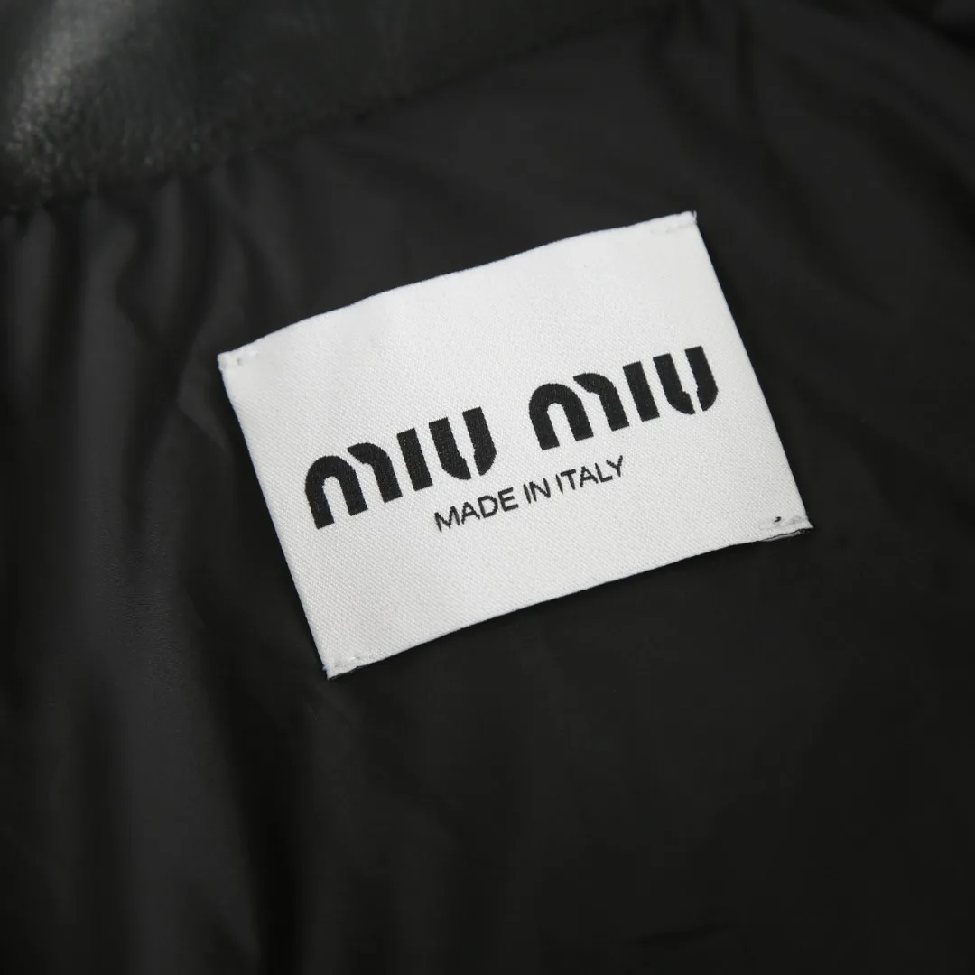 Women's Jackets And Down Jackets MIU MIU 18022449