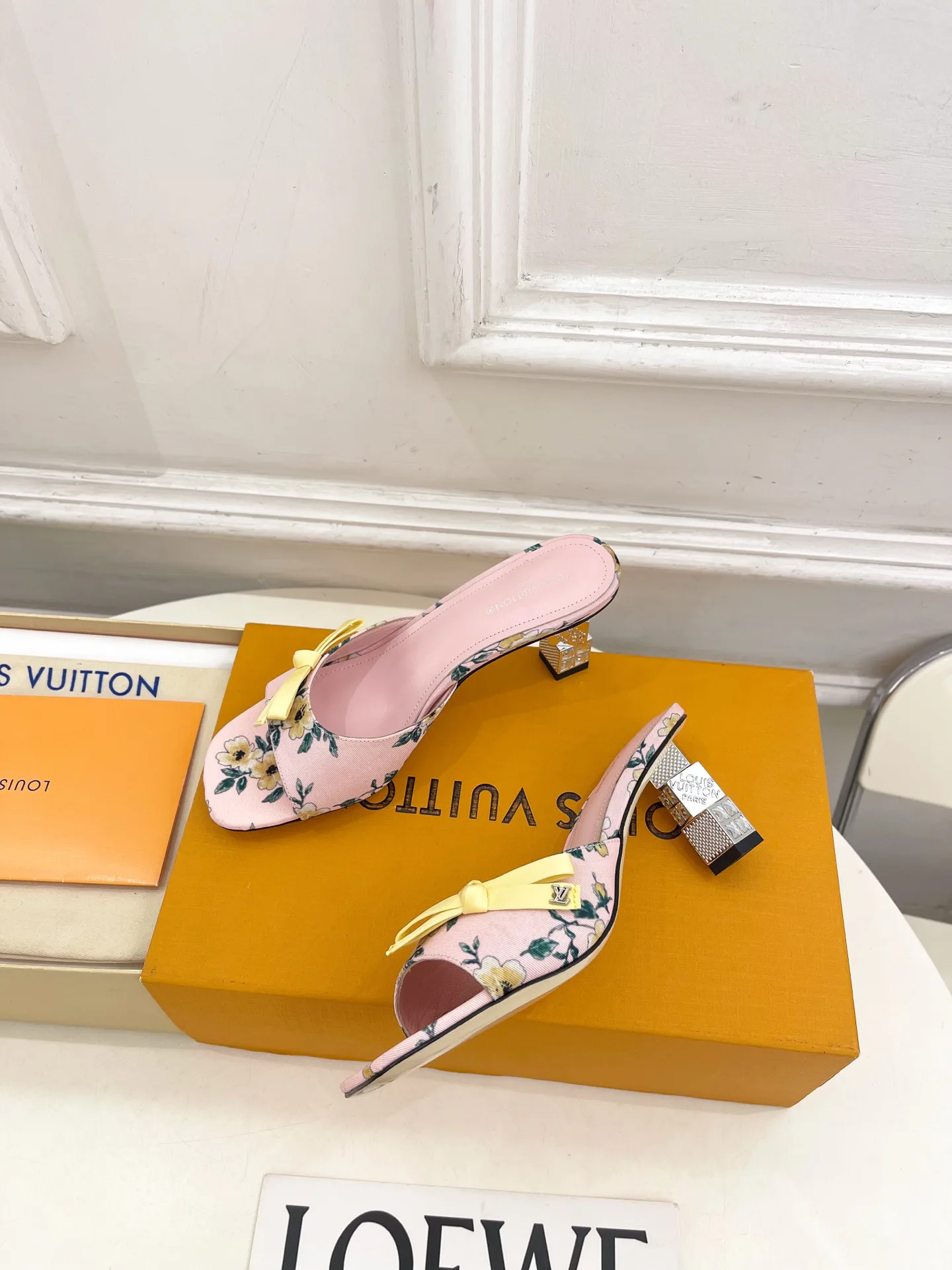 Women's Mules And Clogs LOUIS VUITTON 18034942