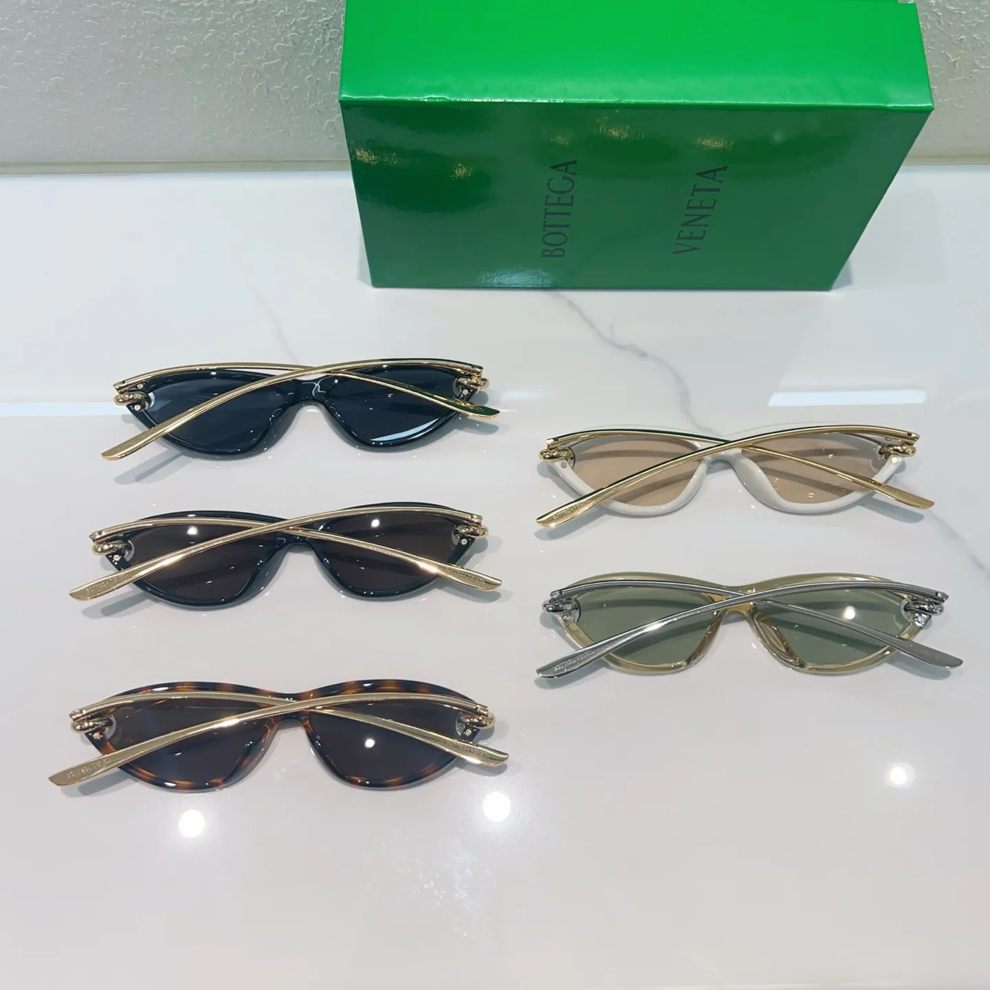 Glasses BOTTEGA VENETA 16872391