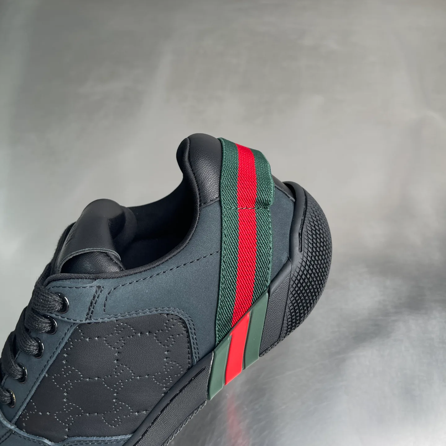 Women's Sneakers GUCCI 18535747
