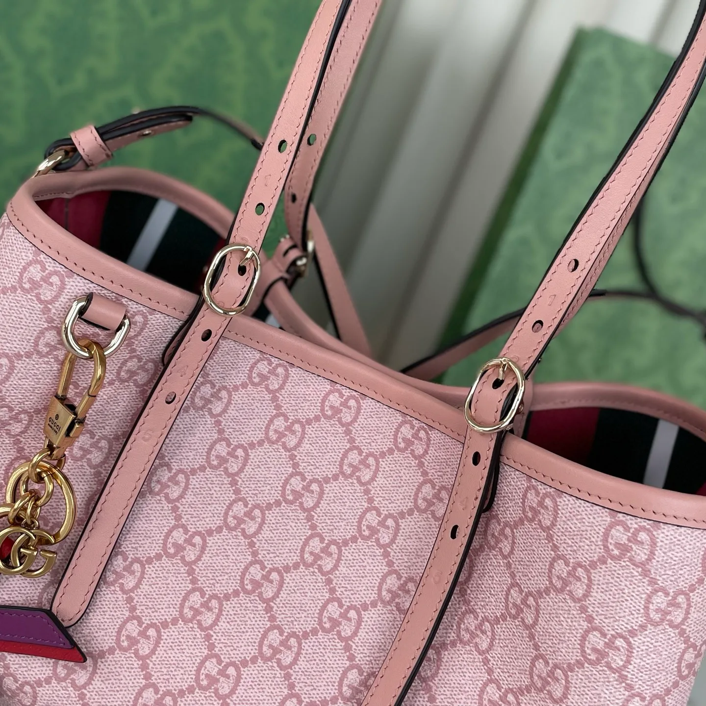 Women's Classic Handbags GUCCI 18273148