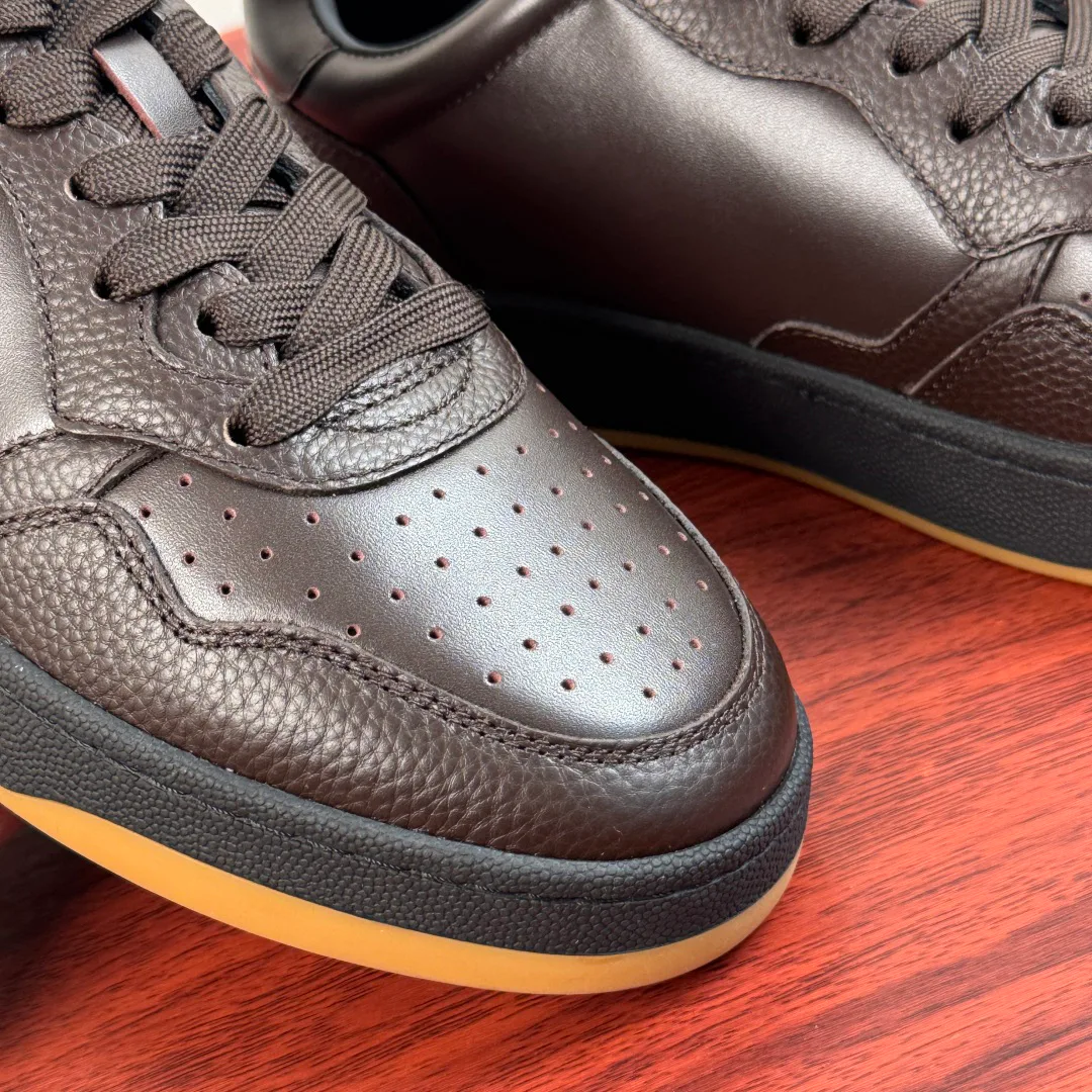 Men's Sneakers SAINT LAURENT 17828973