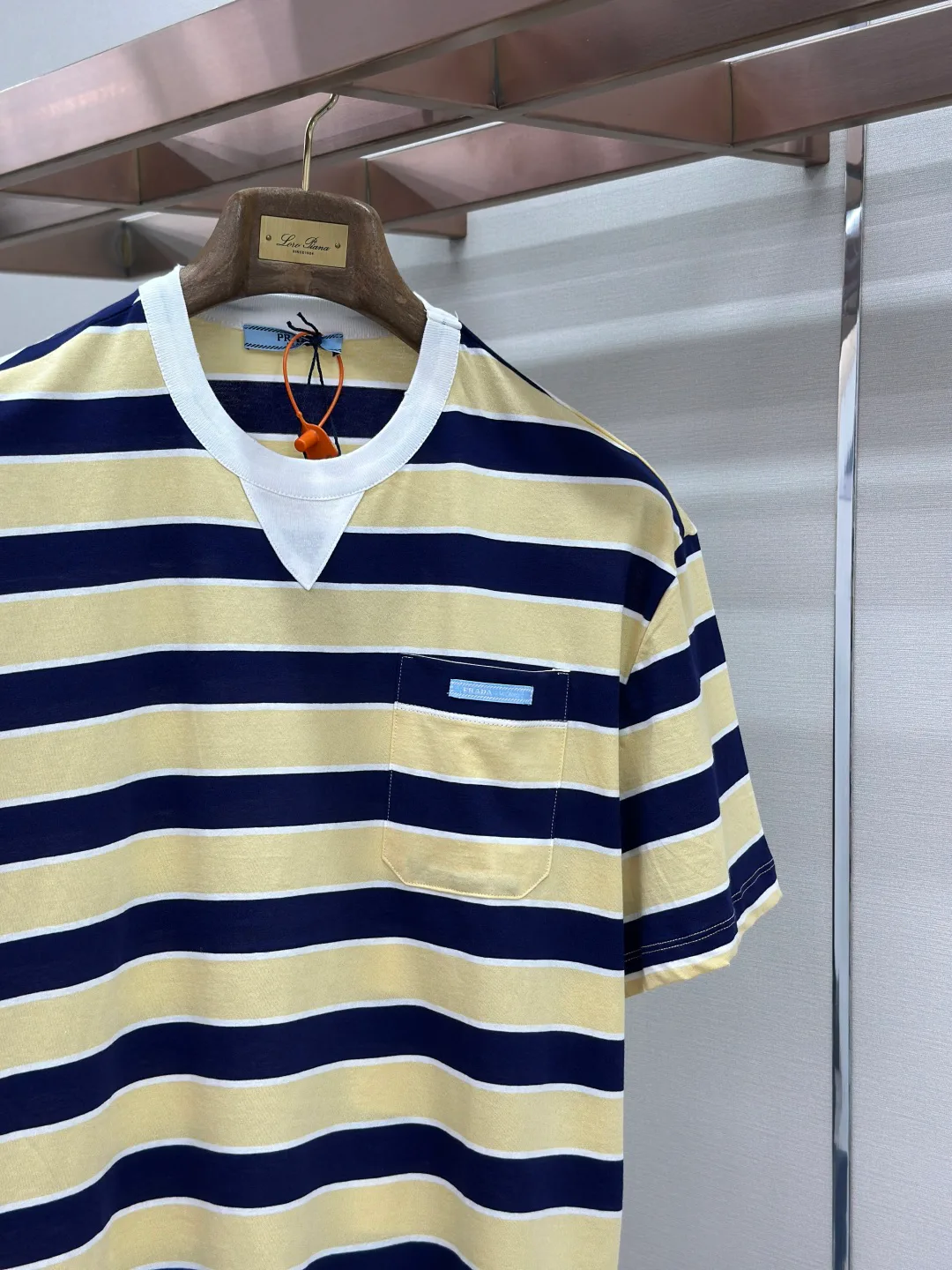 Women's T-Shirts PRADA 18191035