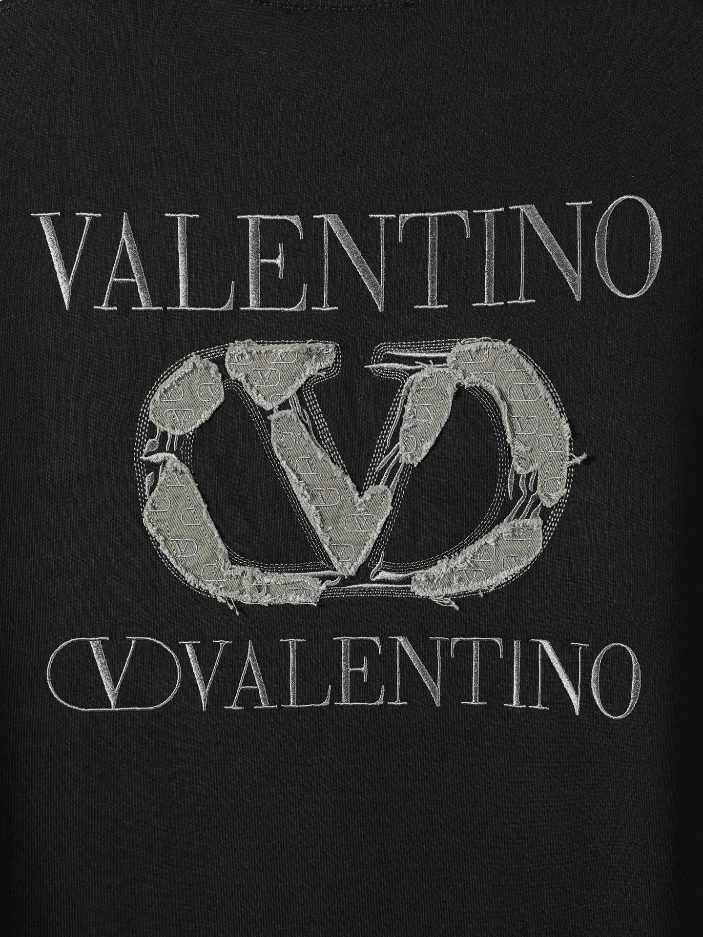 Men's T-Shirts VALENTINO 17843379