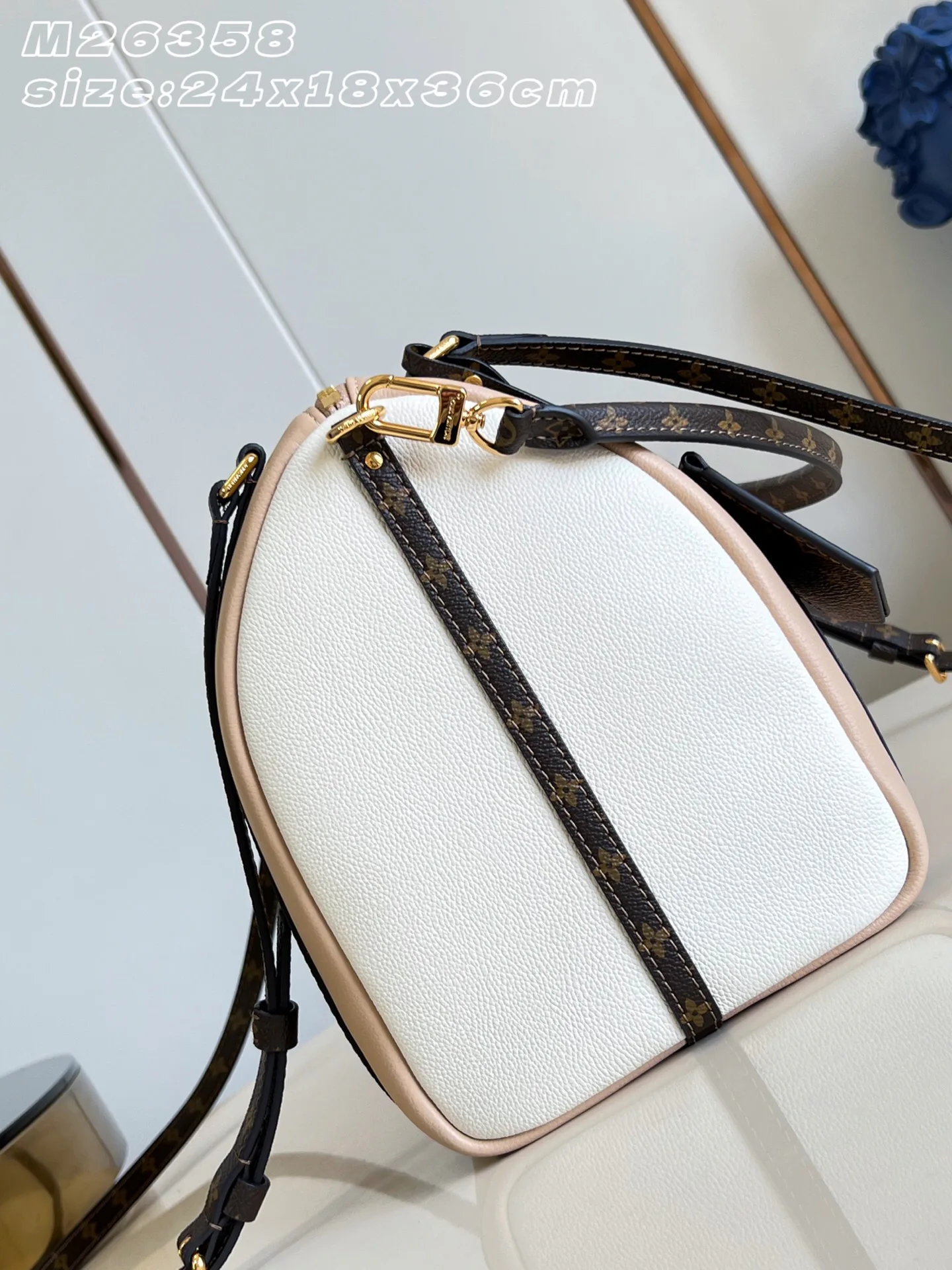 Women's Classic Handbags LOUIS VUITTON 17454385
