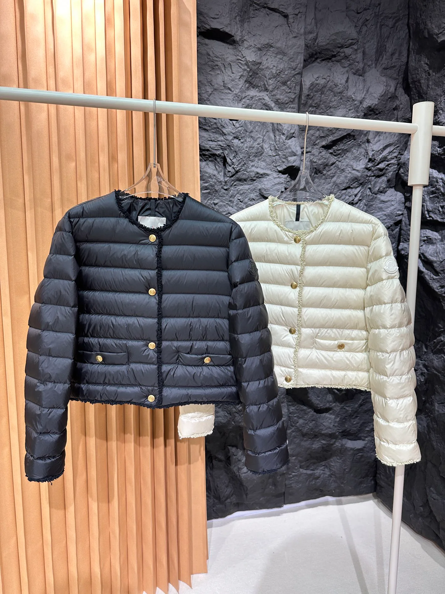 Men's Jackets And Down Jackets MONCLER 18029623
