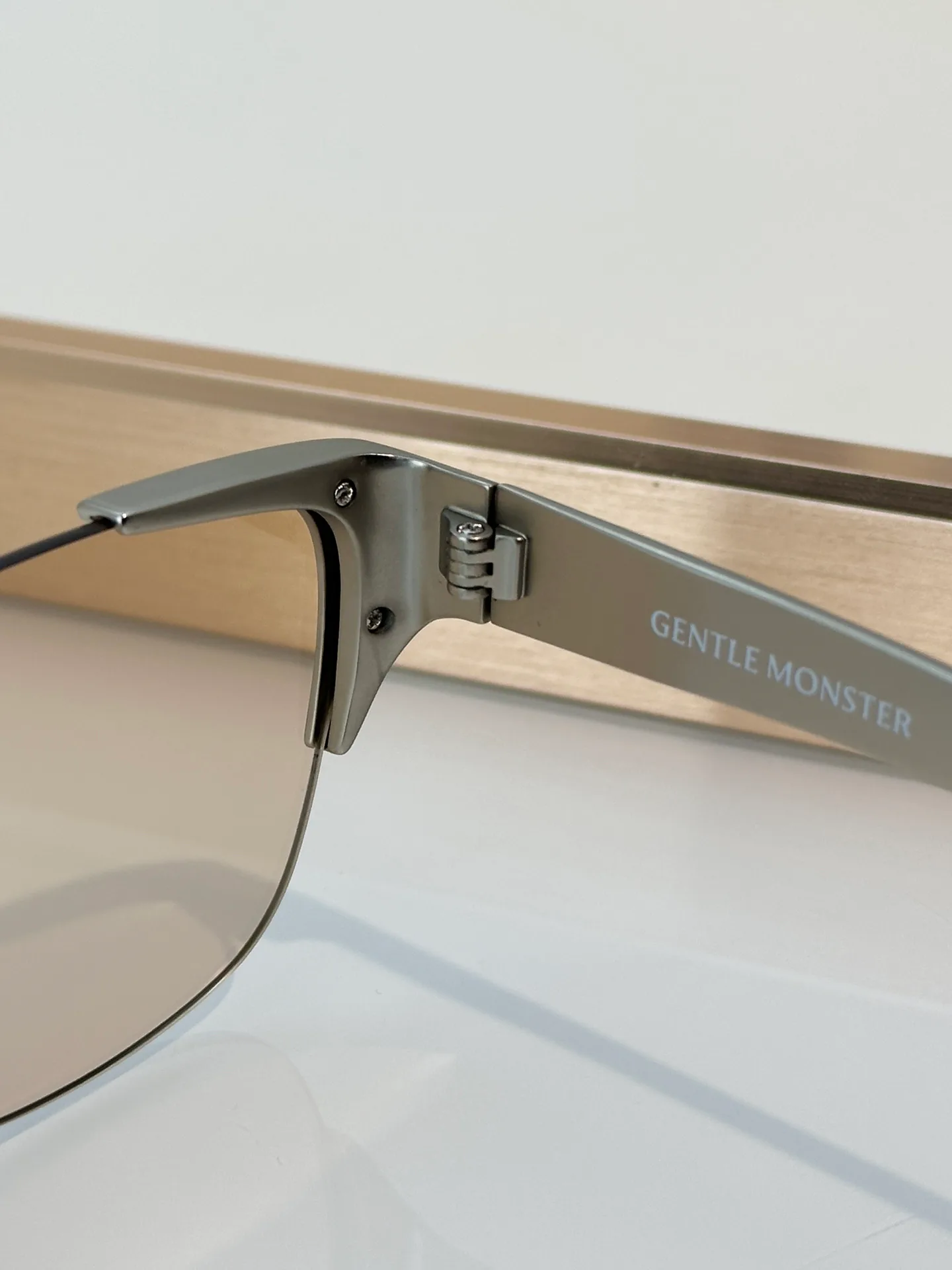 Glasses GENTLE MONSTER 18345150