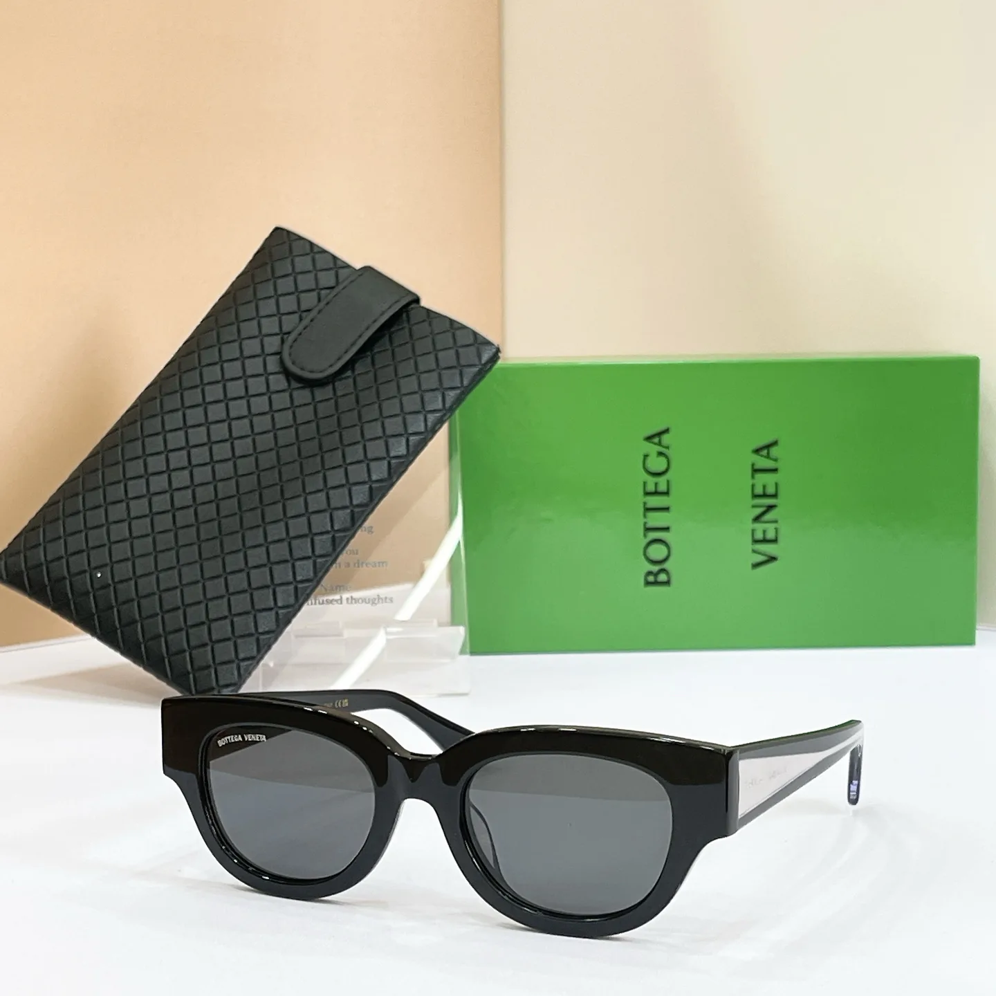 Glasses BOTTEGA VENETA 17495964