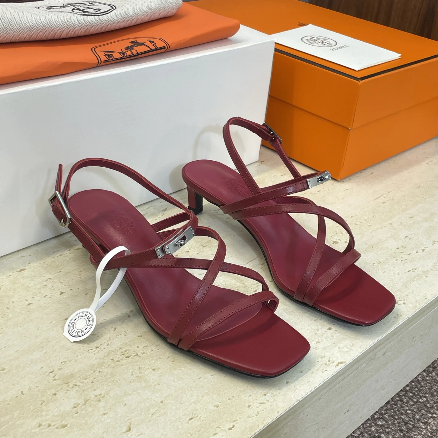 Women's Open-Toe Sandals HERMES 18120793