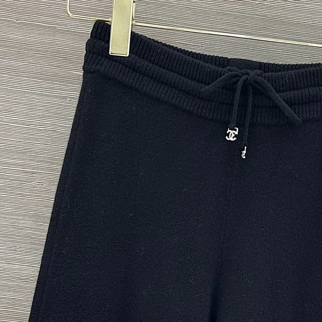 Women's Trousers CHANEL 18175838