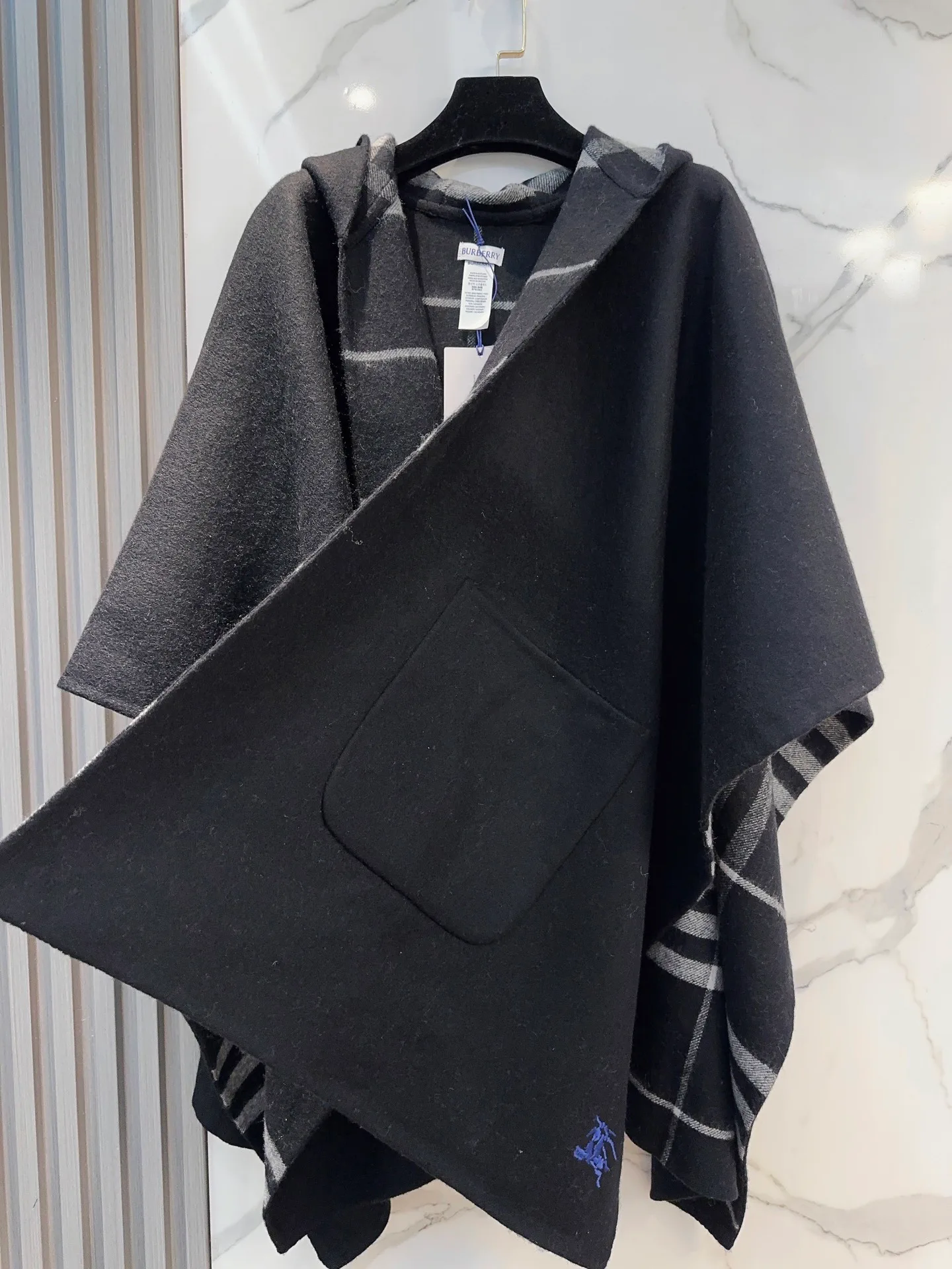Women's Coats BURBERRY 18105483