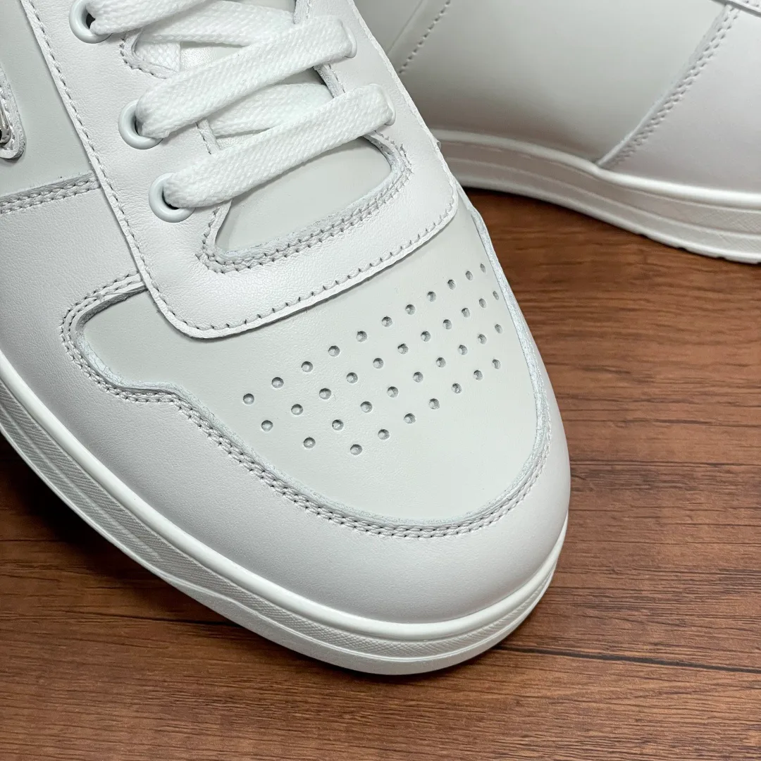 Men's Sneakers PRADA 18197799
