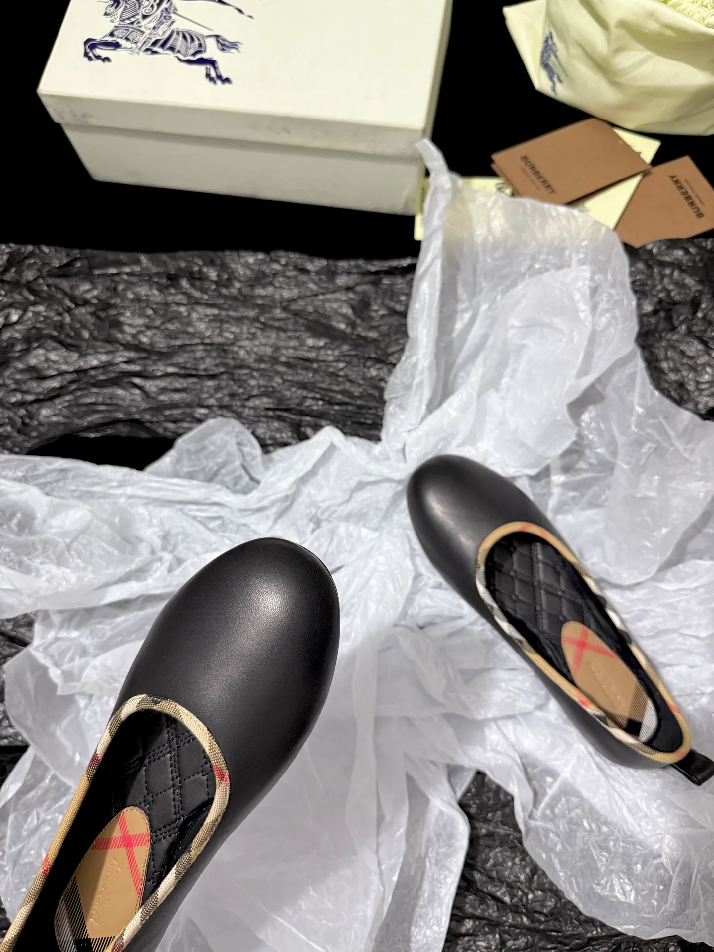 Women's Ballet Flats BURBERRY 18110673