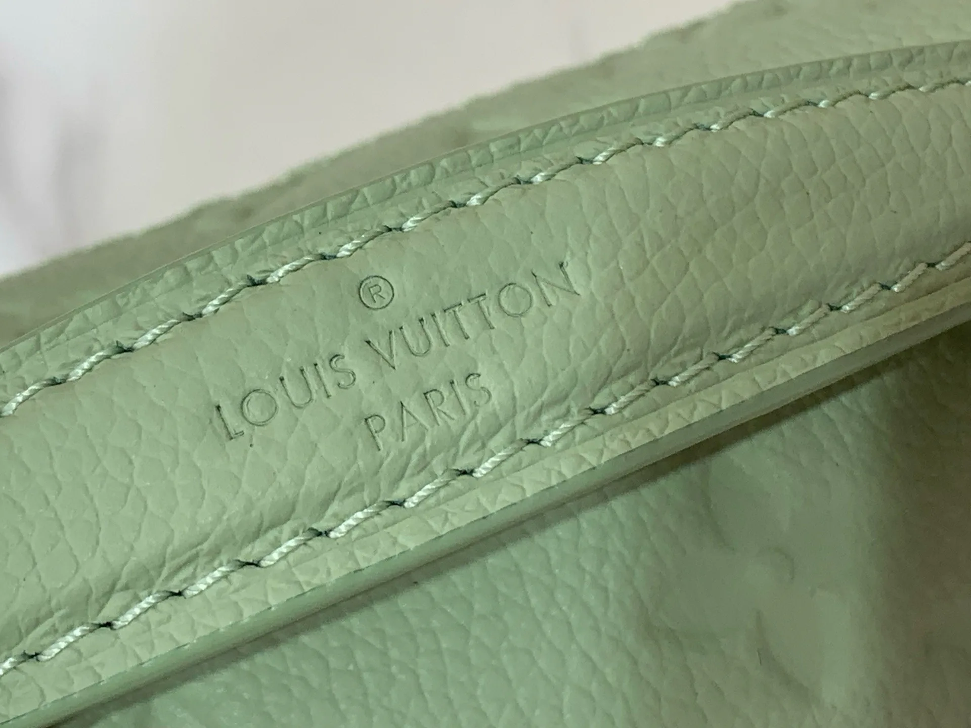Women's Classic Handbags LOUIS VUITTON 17674136