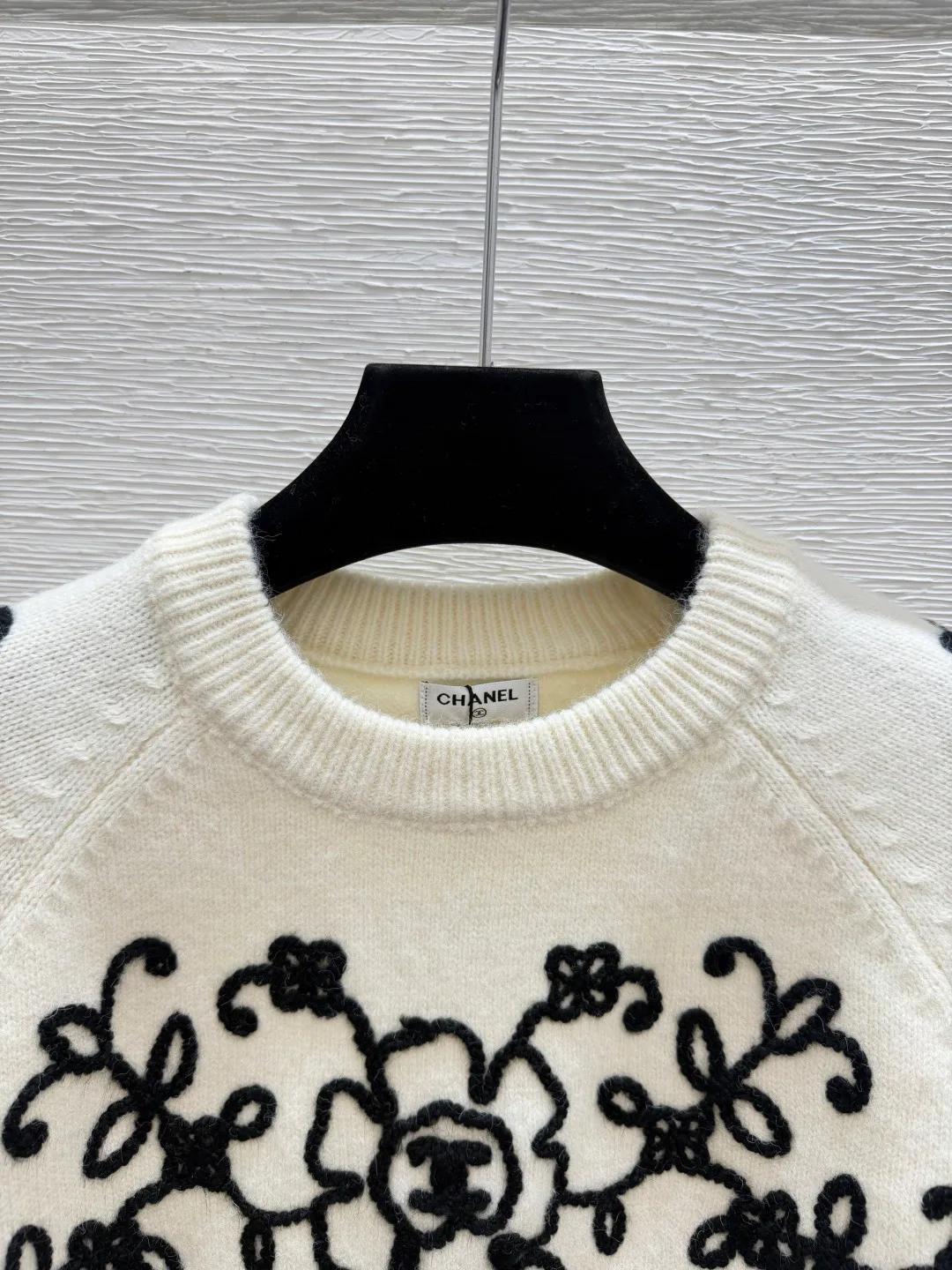 Women's Jumpers And Sweaters CHANEL 18176320