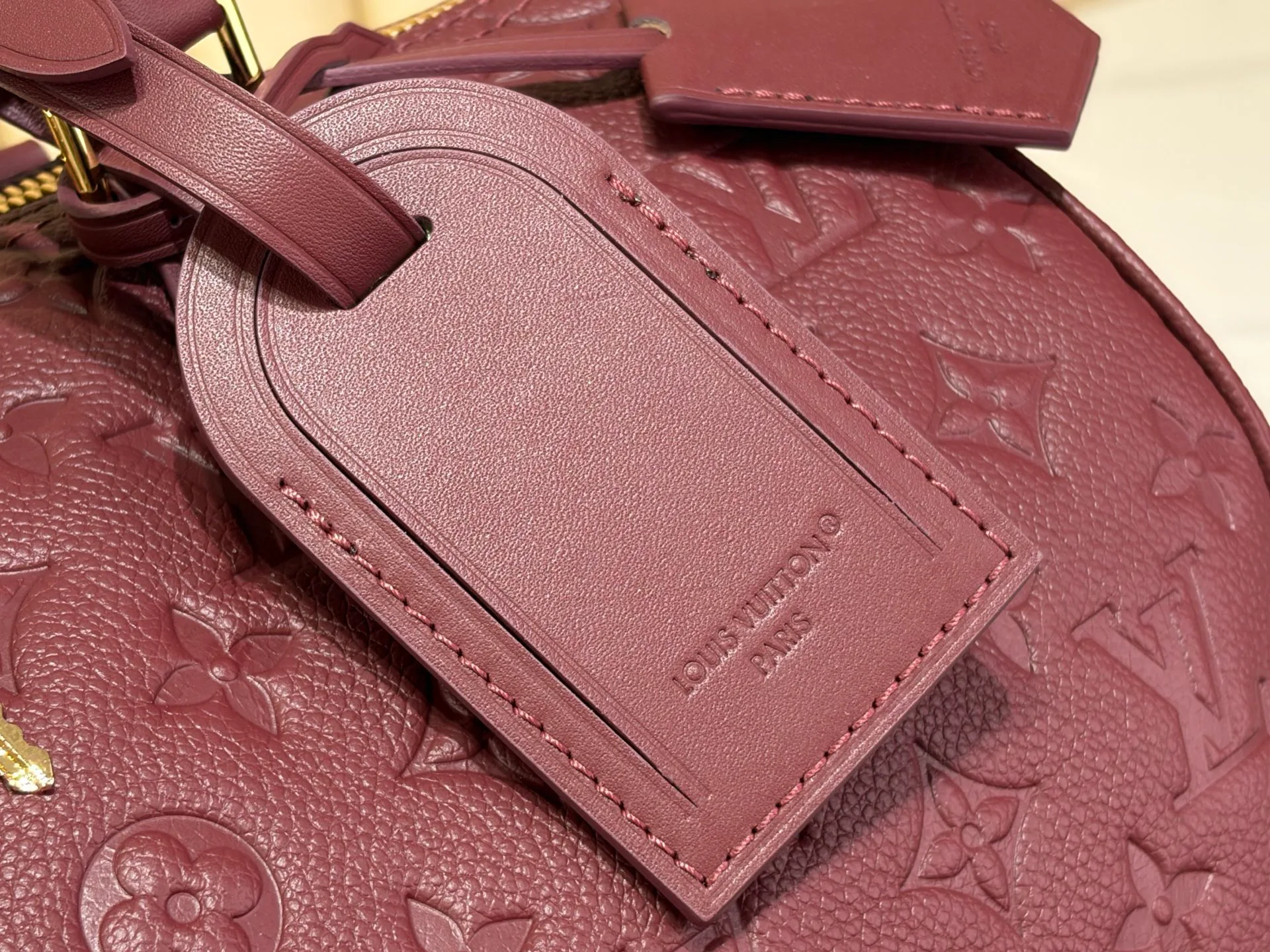 Women's Classic Handbags LOUIS VUITTON 18240296