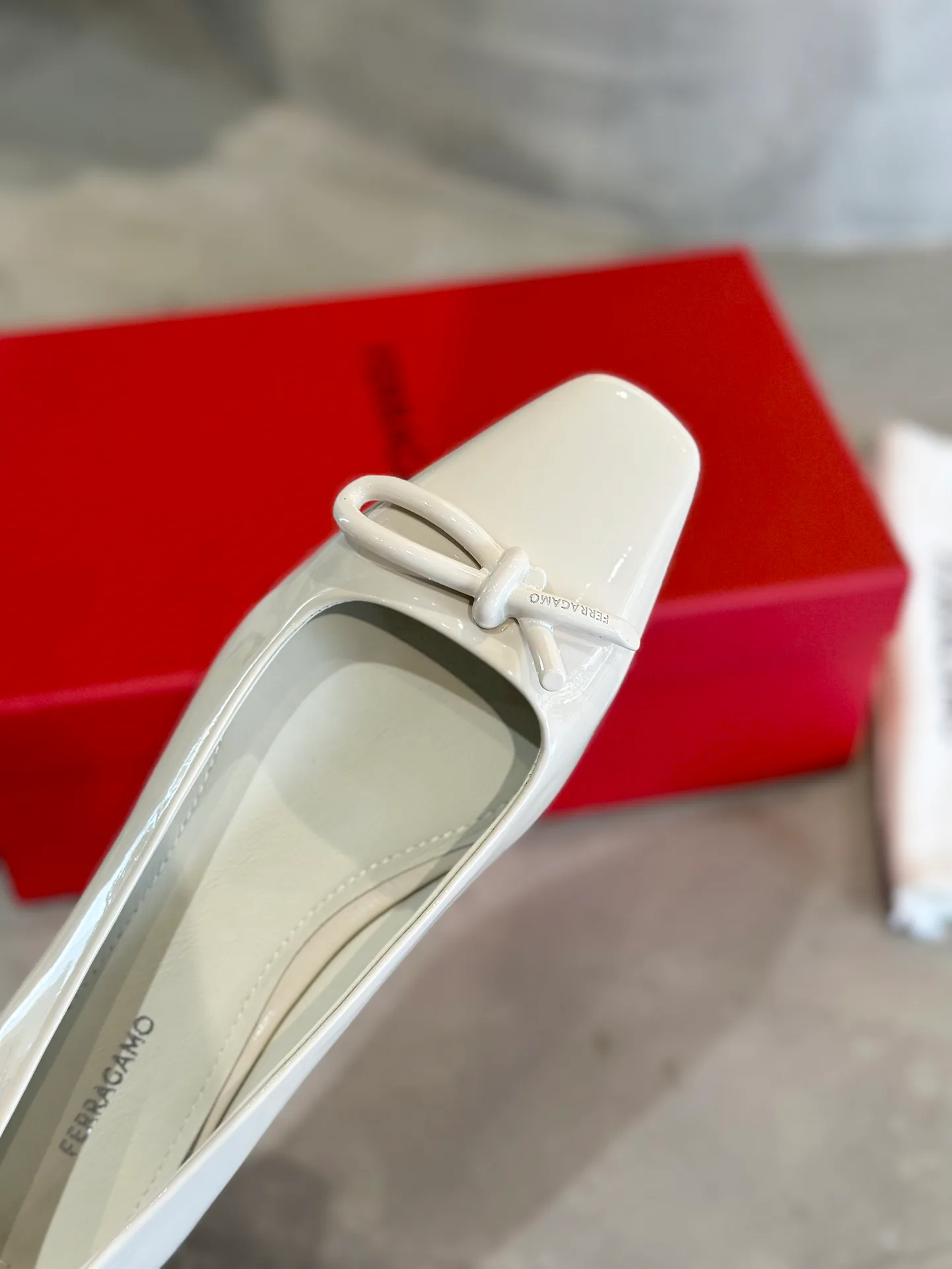 Women's Ballet Flats SALVATORE FERRAGAMO 18340745