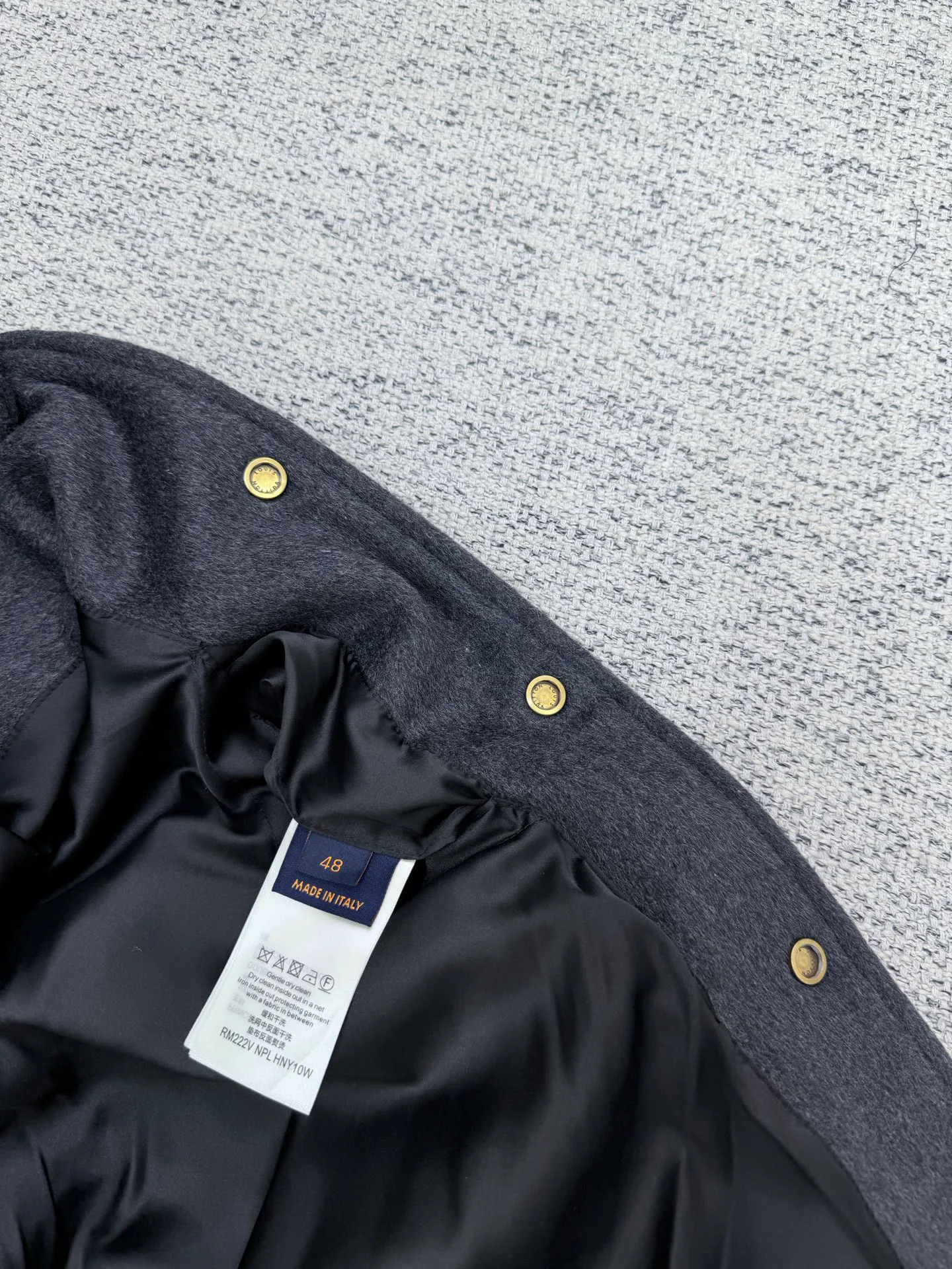 Men's Jackets And Down Jackets LOUIS VUITTON 18544980