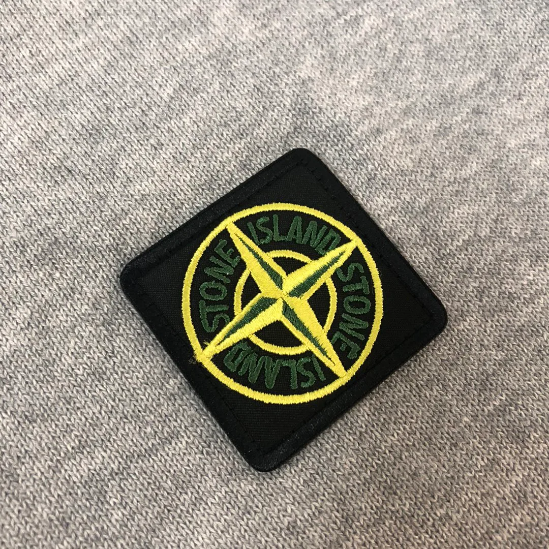 Men's Jumpers And Sweaters STONE ISLAND 18002337