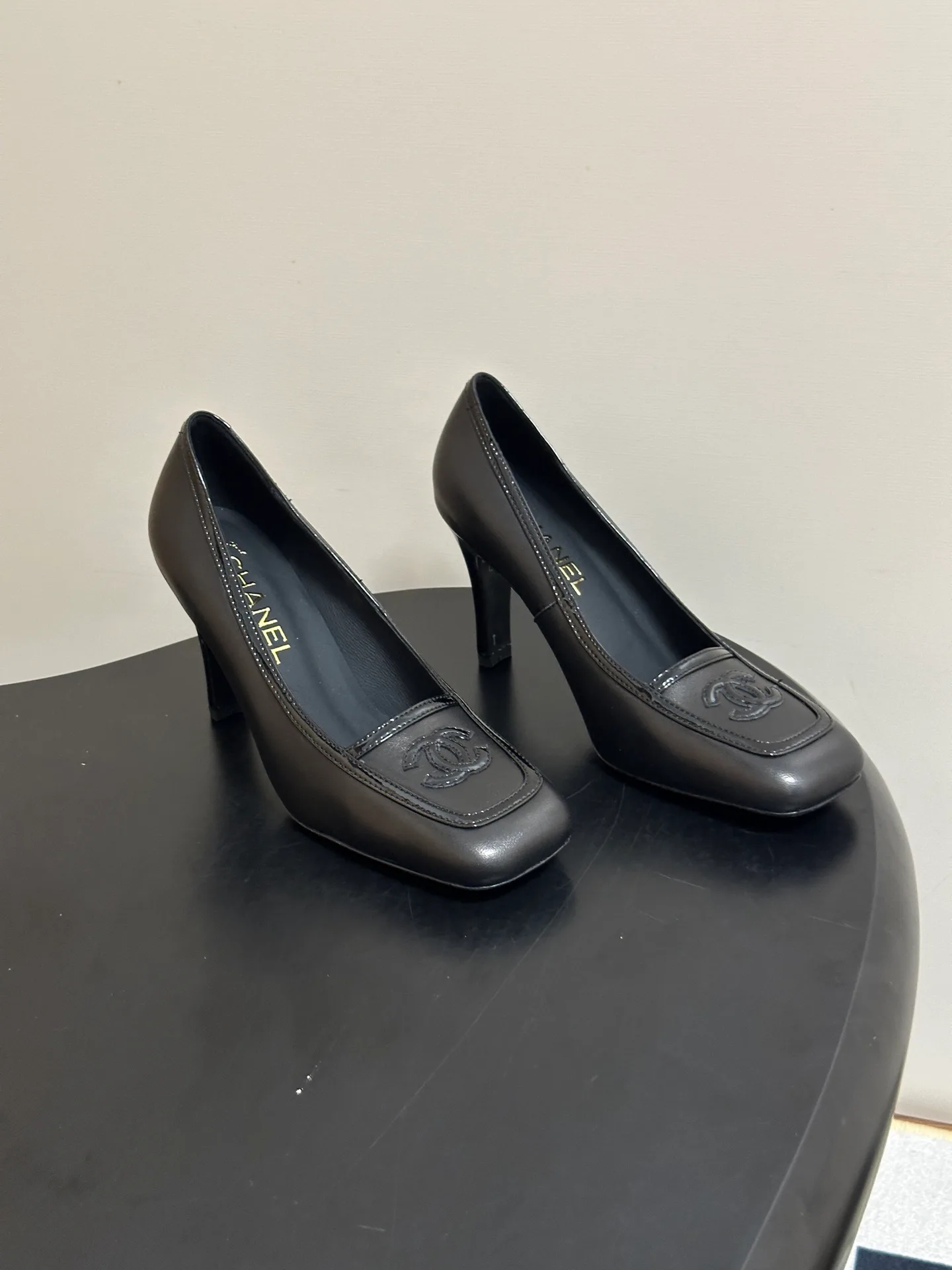 Women's Heels CHANEL 18041912