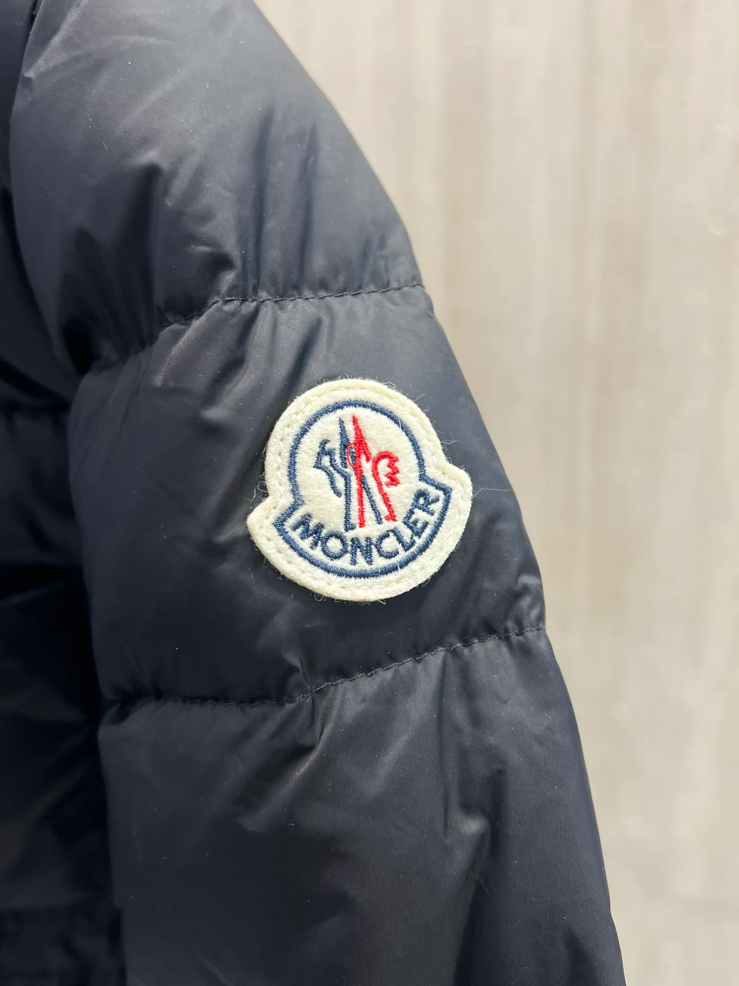 Men's Jackets And Down Jackets MONCLER 18231326