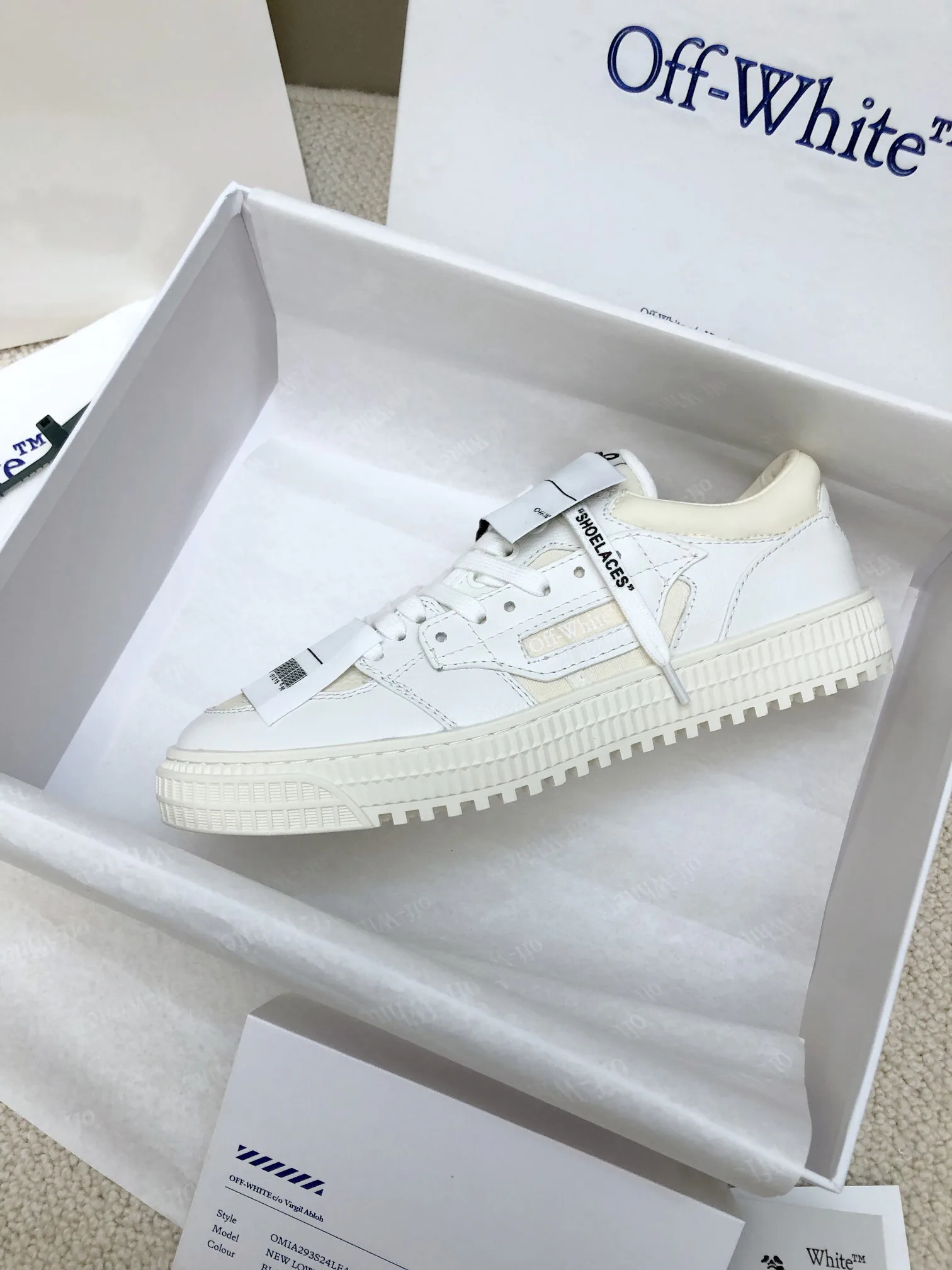 Women's Sneakers OFF-WHITE 18158683