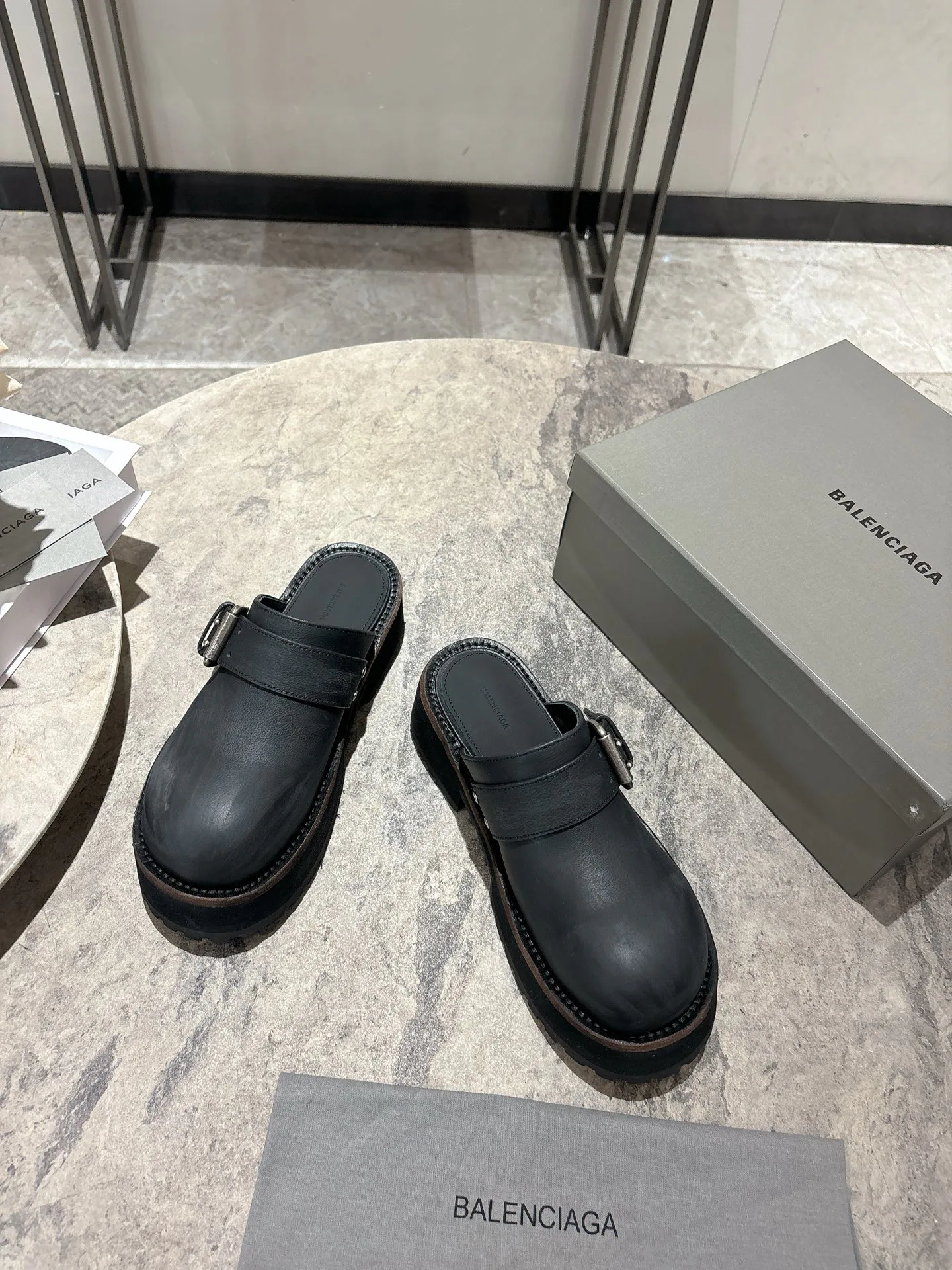 Women's Mules And Clogs BALENCIAGA 17730833