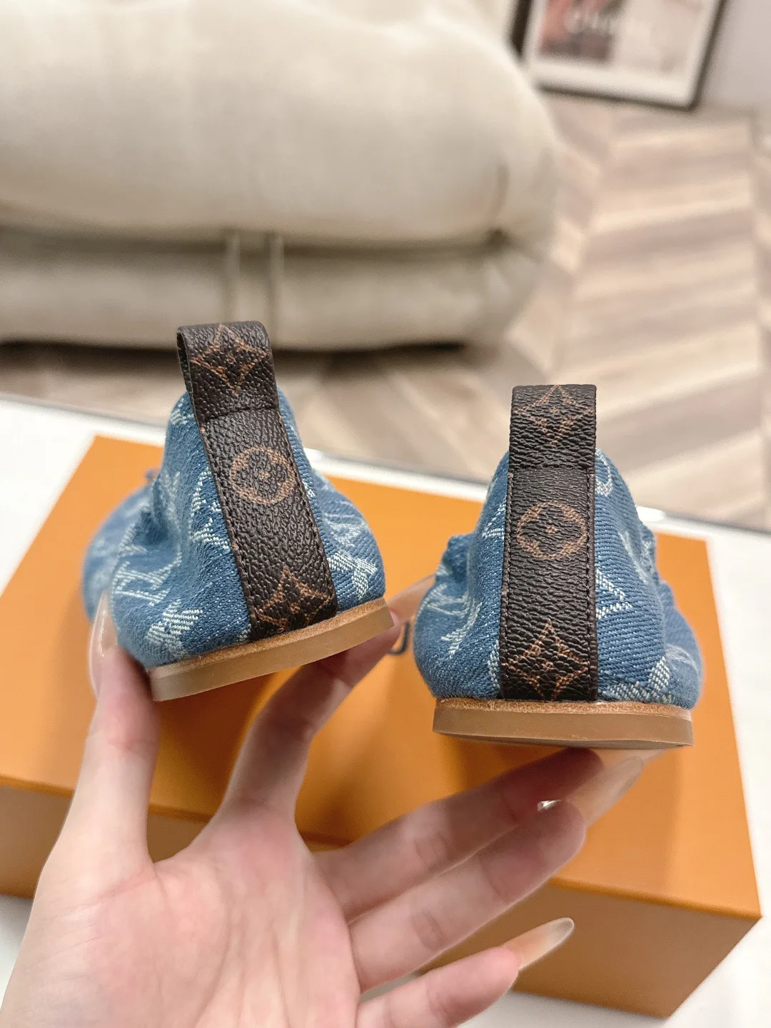 Women's Ballet Flats LOUIS VUITTON 17968723