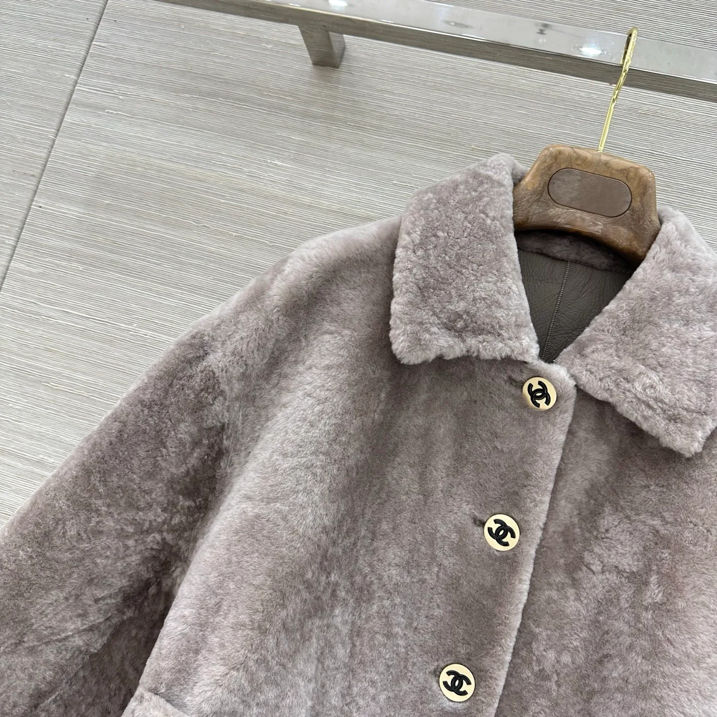 Women's Leather Jackets And Sheepskin Coats CHANEL 18230382