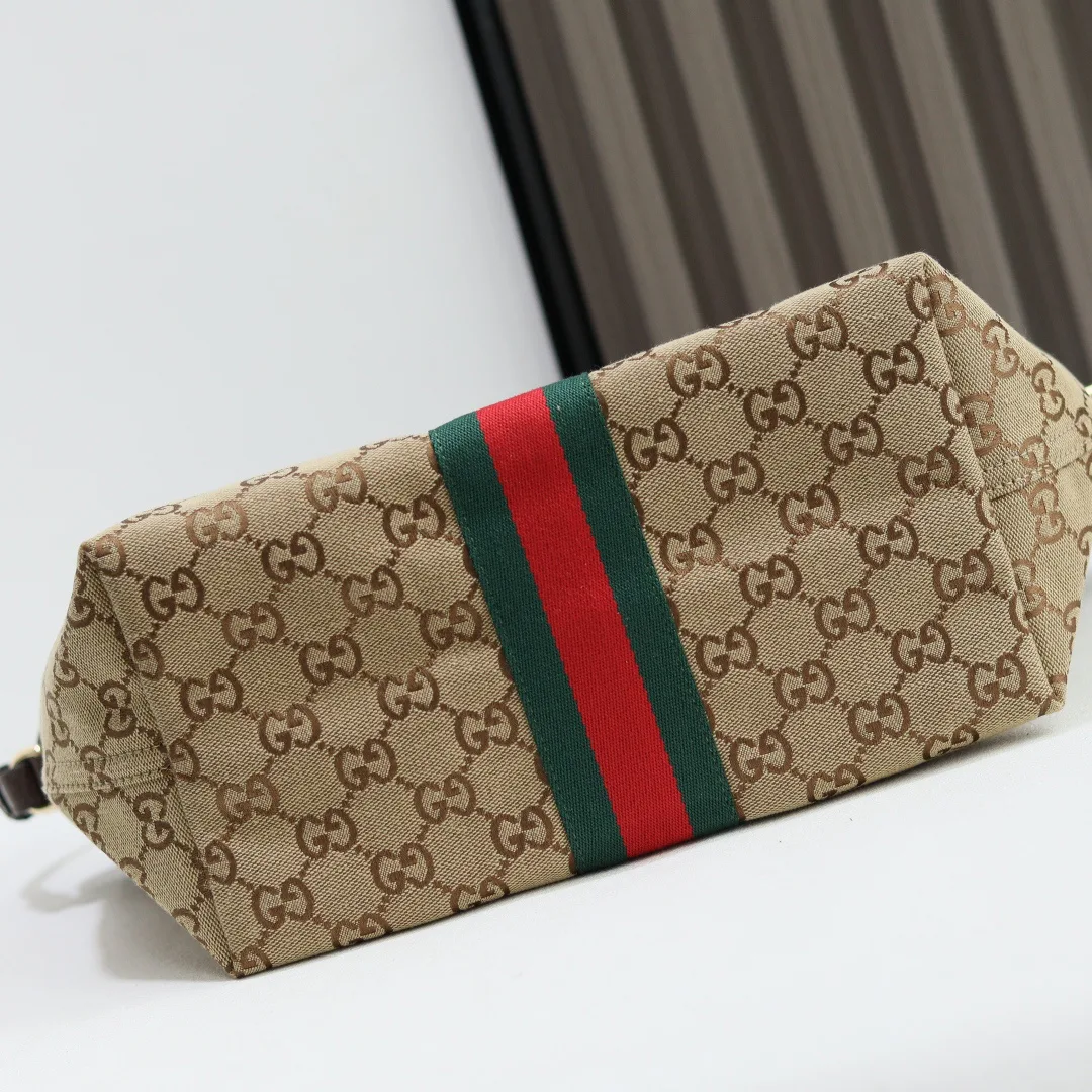 Women's Classic Handbags GUCCI 17872479