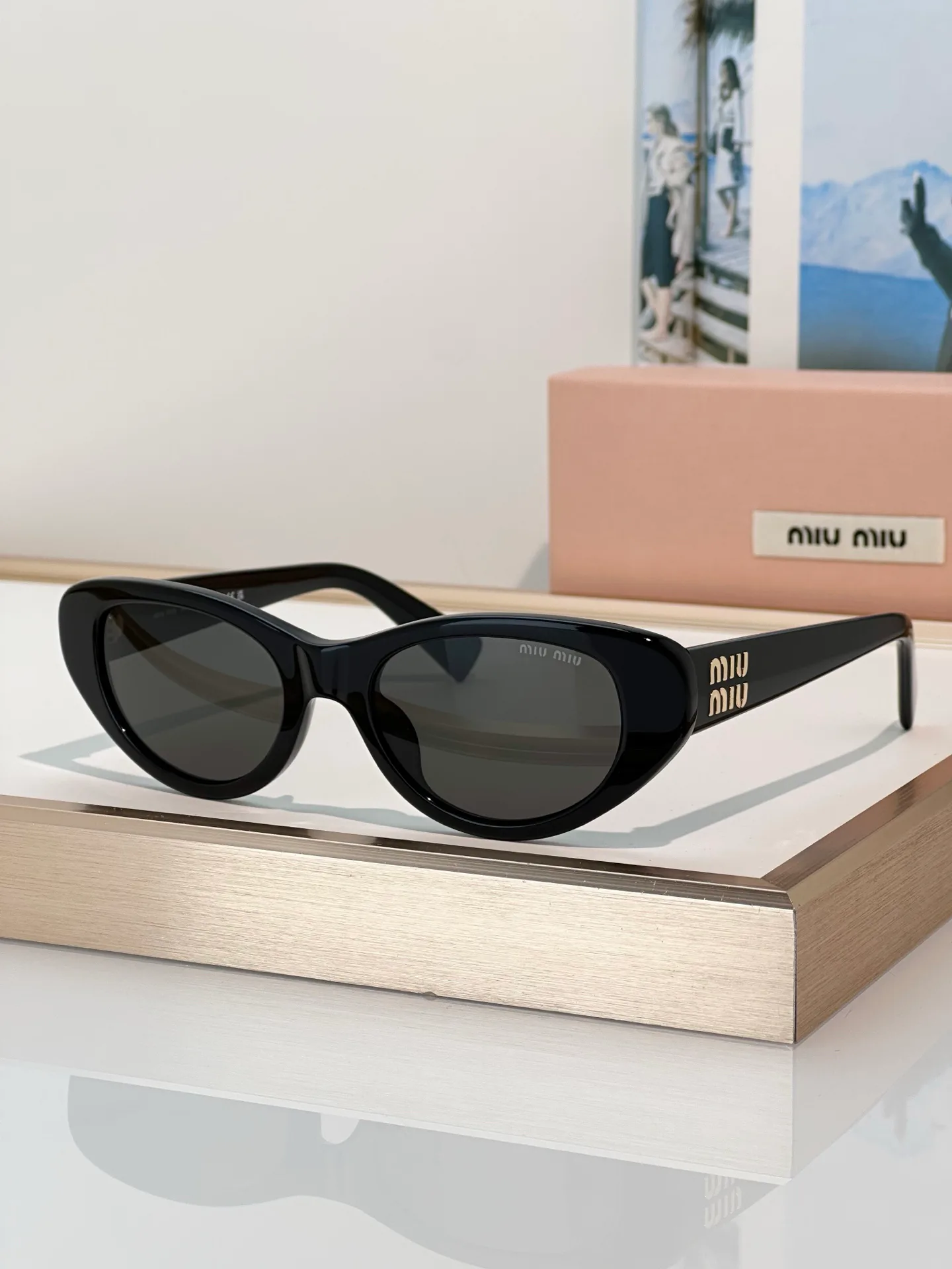 Glasses MIU MIU 17565428