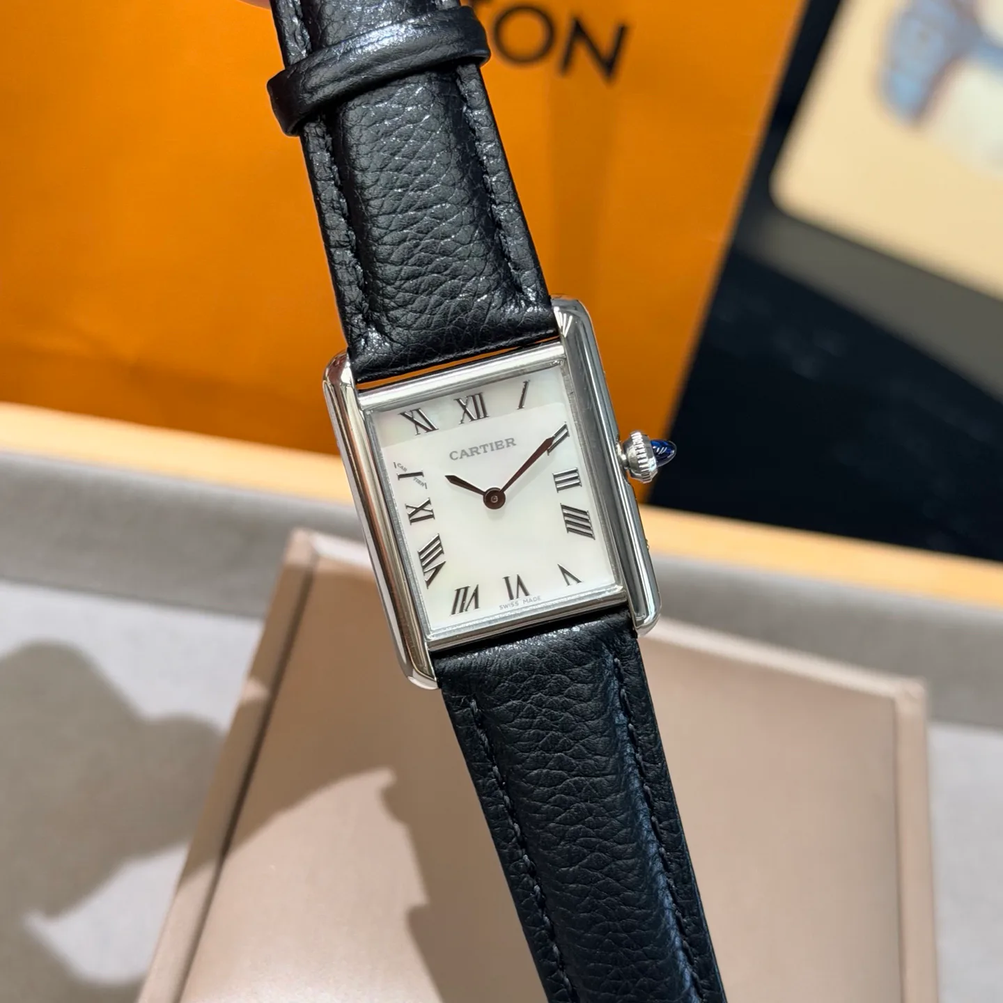 Women's Watches CARTIER 18362048
